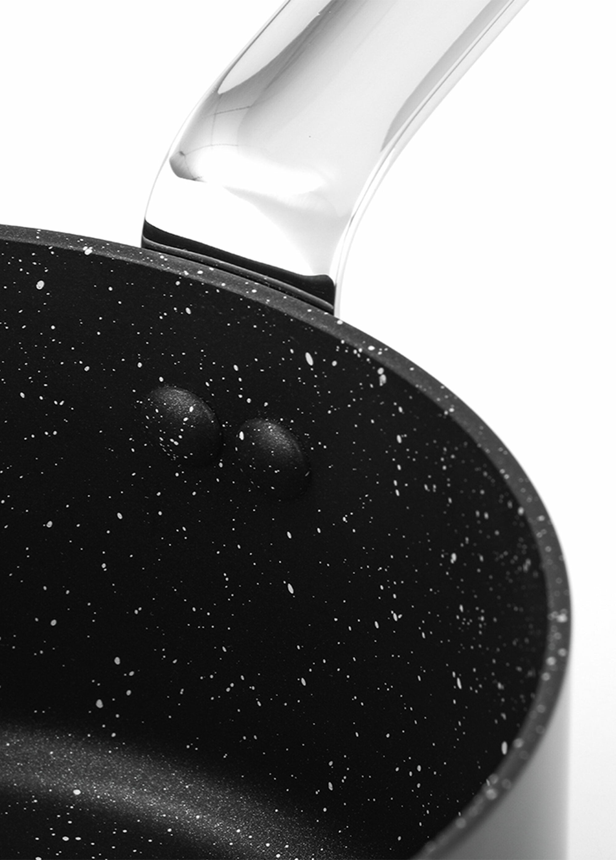 3_sartenes_apilables_de_aluminio_16/18/20cm_Astuce,_oscuras_Negro_DE3_slim