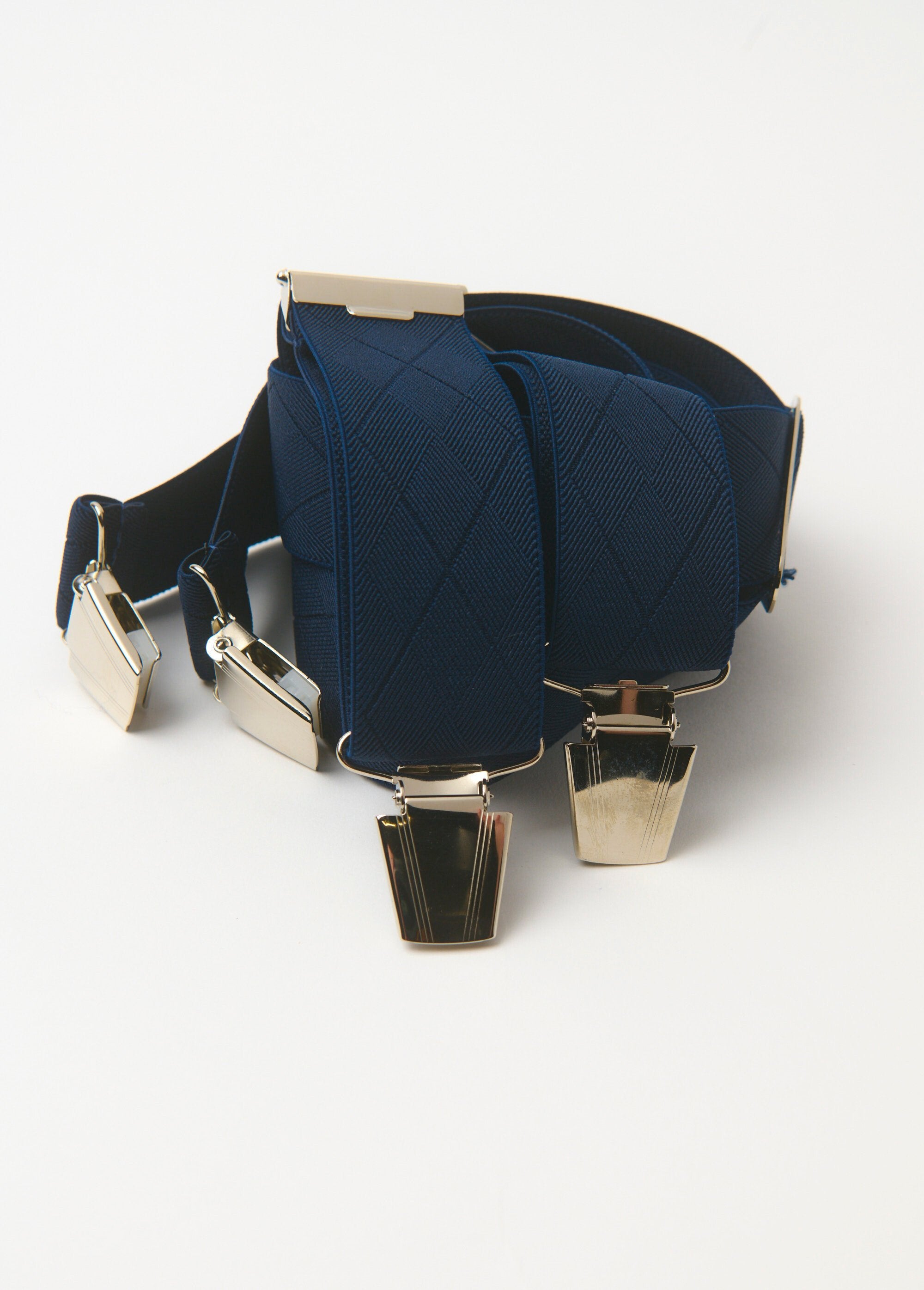 Tirantes_elásticos_ajustables_con_clips._Marina_AP1_slim