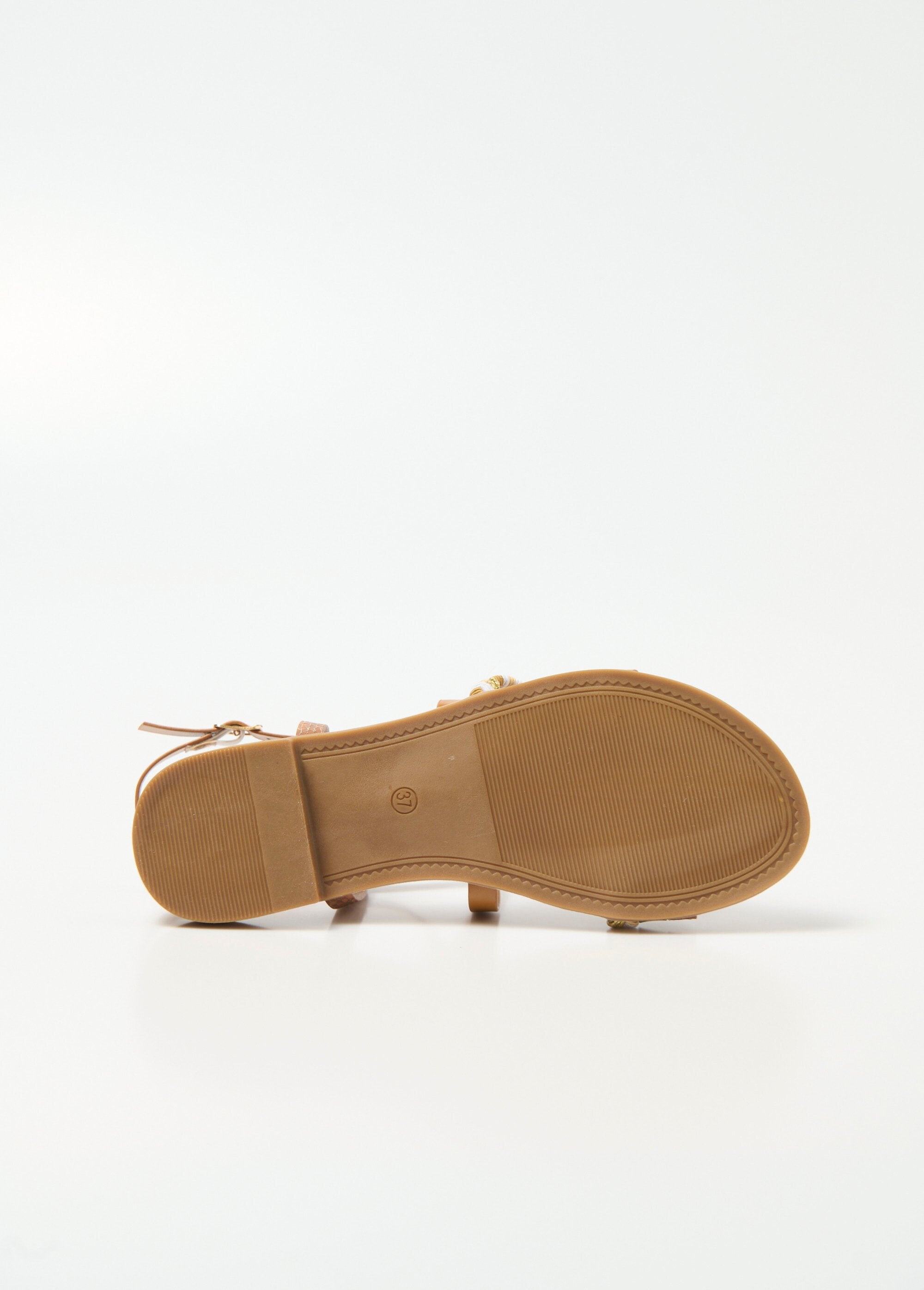 Sandalias_multimaterial_con_tiras_camello_UN1_slim