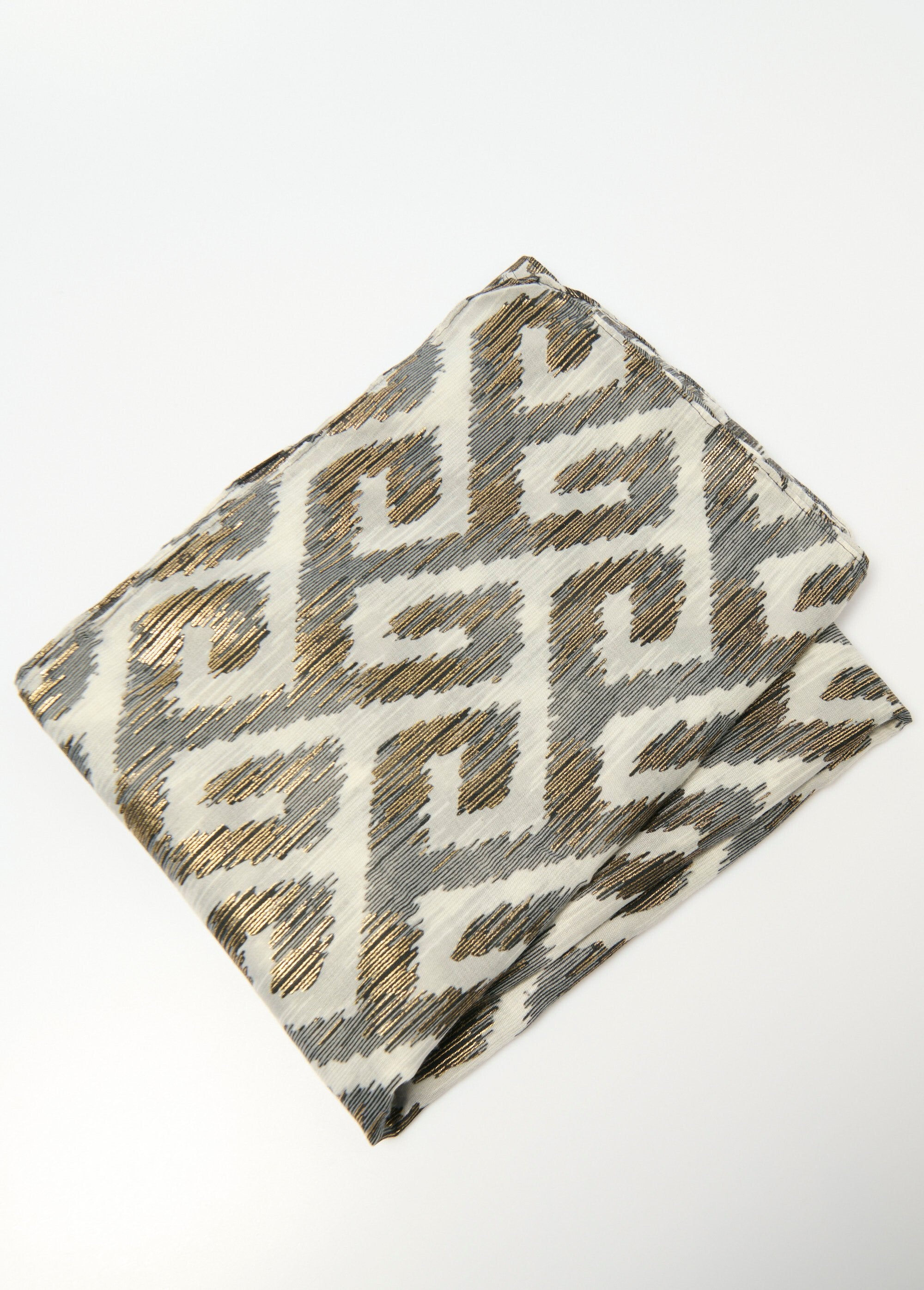 Estola_con_estampado_étnico_Negro_AP1_slim