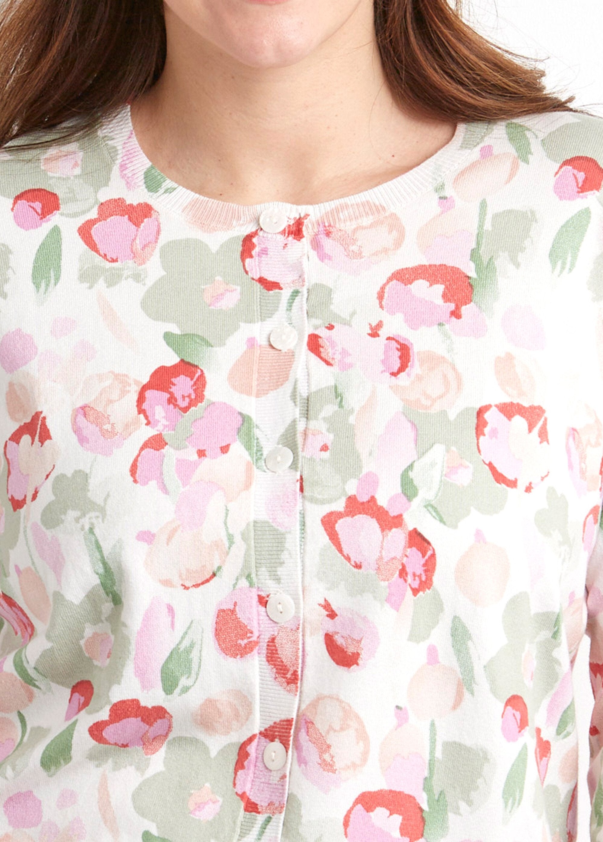 Cárdigan_suave_con_cuello_redondo_y_botones_Verde_y_amapola_DE1_curvy