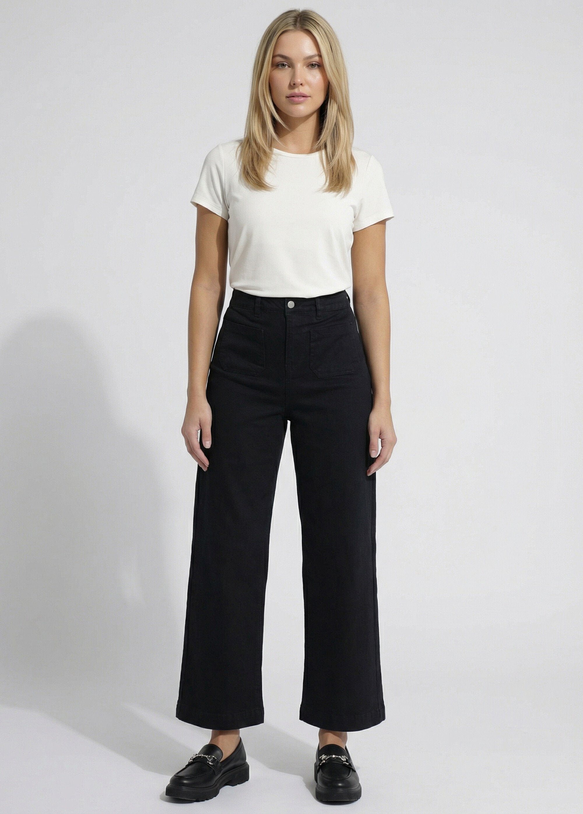 Vaqueros_de_denim_elástico_de_7/8_de_ancho_con_4_bolsillos_Negro_SF1_slim