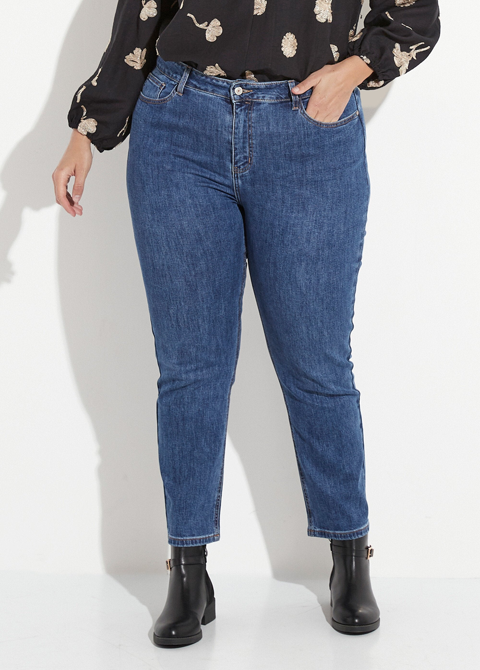 Jeans_mom_de_mezclilla,_especial_TALLA_GRANDE_Mezclilla_media_FA1_curvy