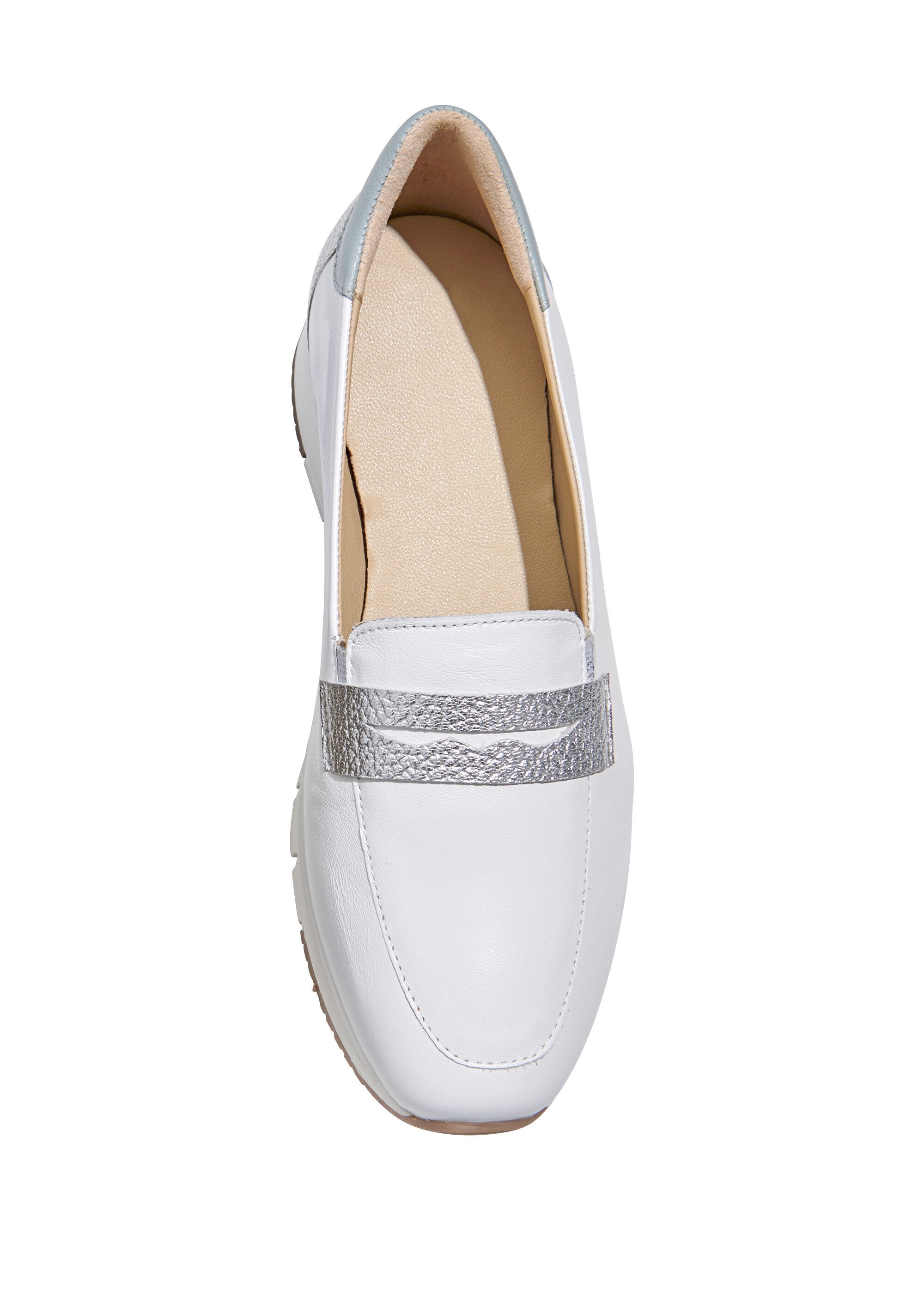 Mocasín_piel_ancho_confort_Blanco_y_plata_FA1_slim