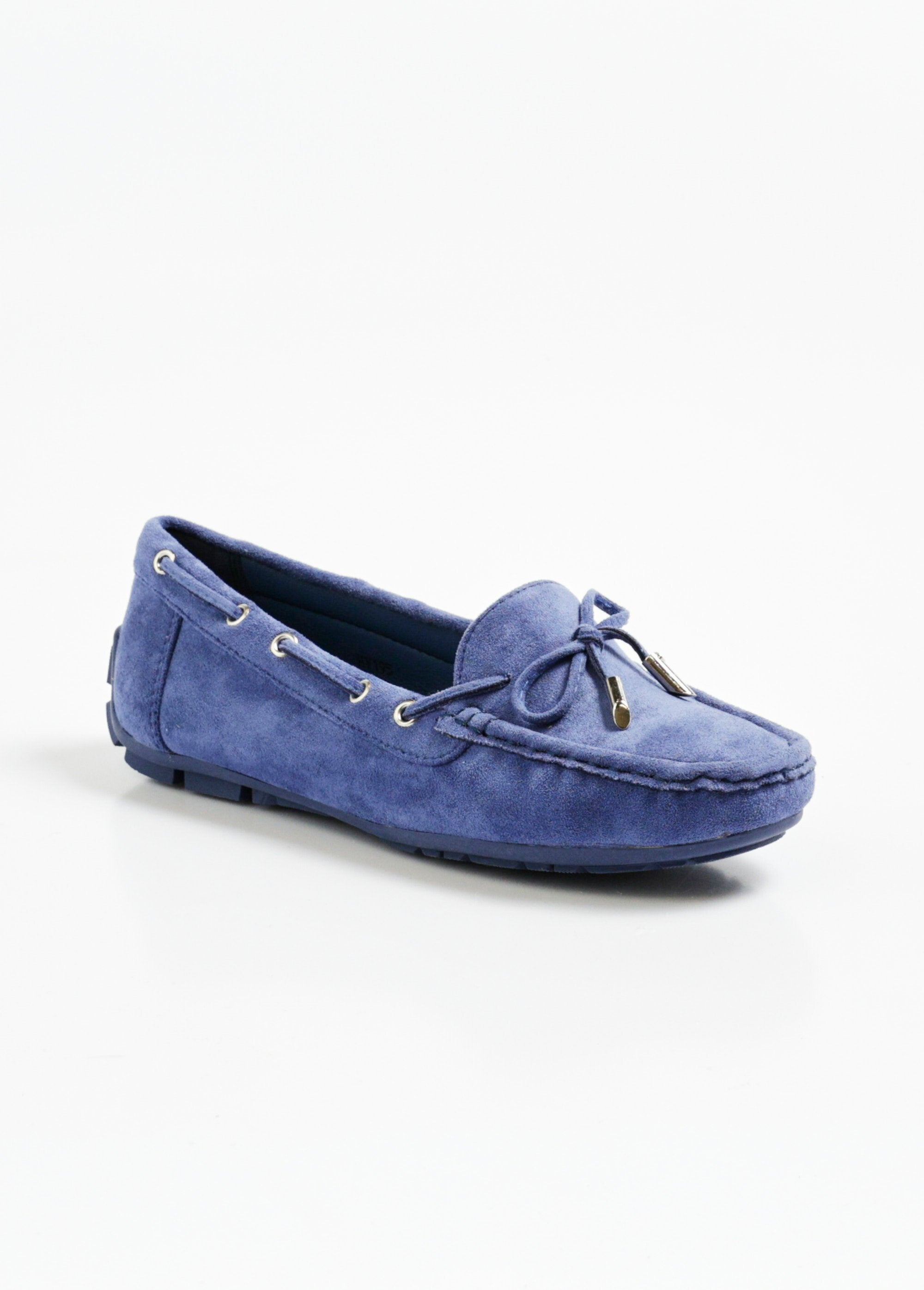 Mocasines_elegantes_de_efecto_ante_con_lazo_Azul_FA1_slim