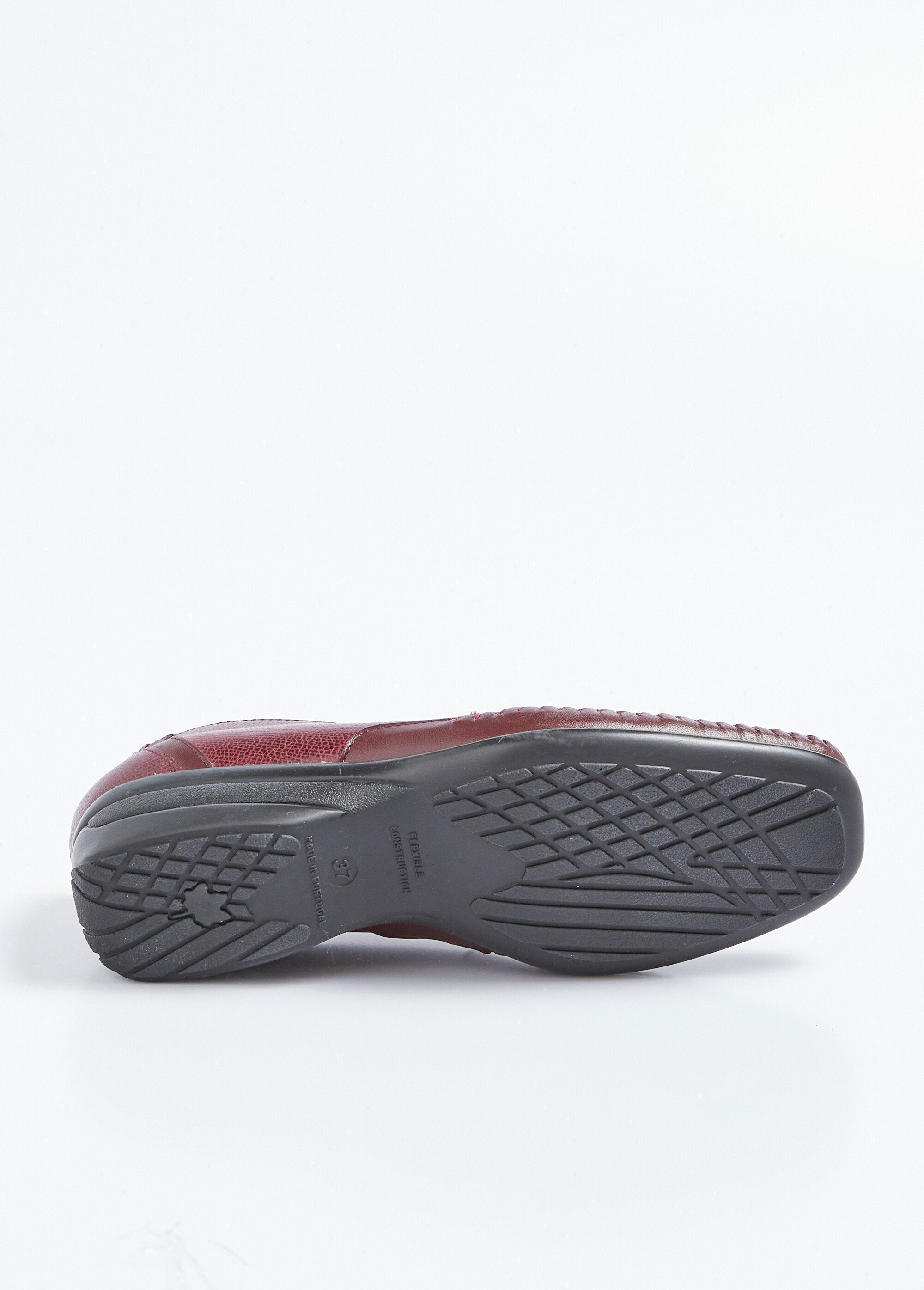 Mocasines_cuña_piel_elastica_ancho_confort_Burdeos_UN1_slim