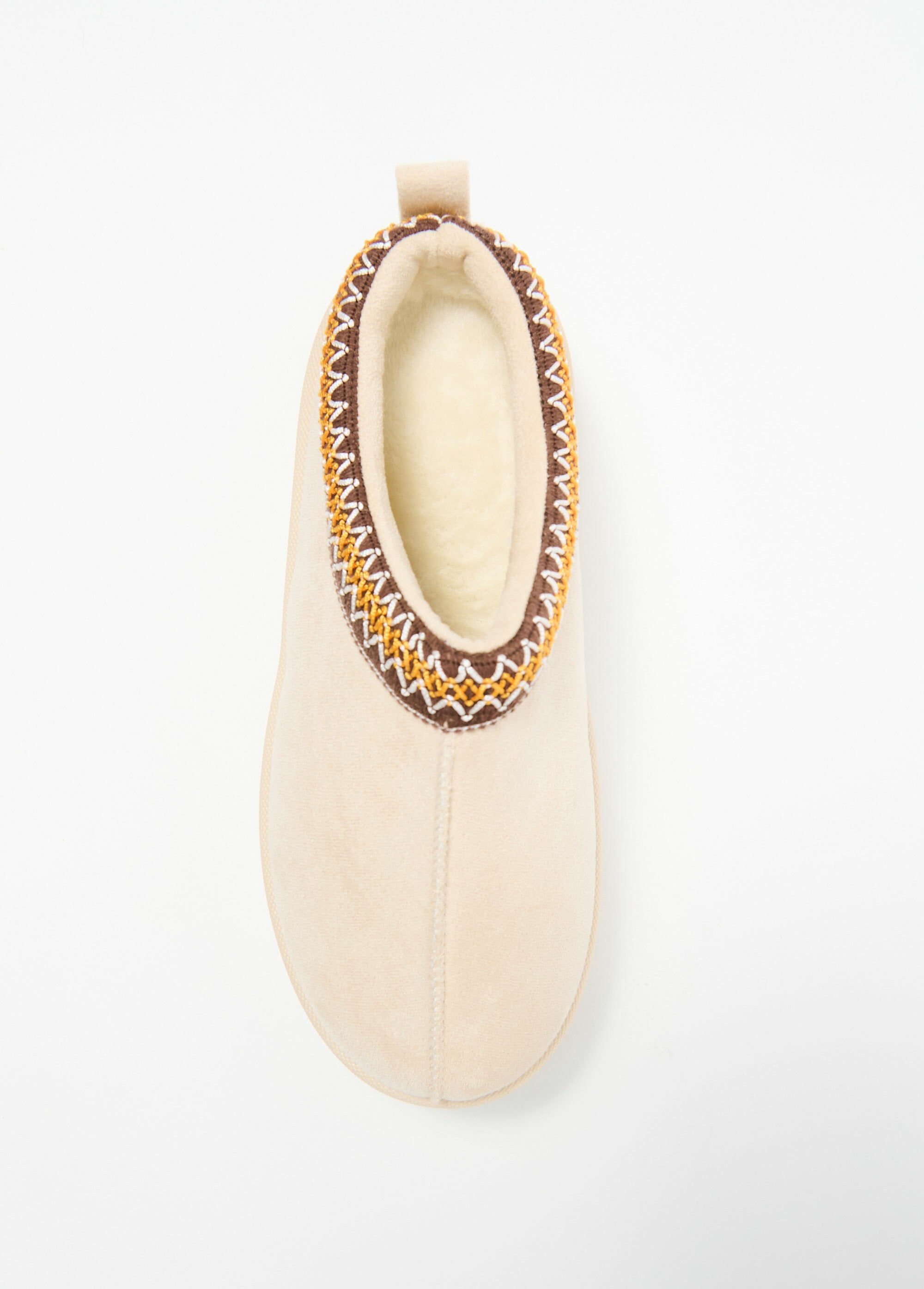 Mules_cálidos_con_cuña_estilo_zueco_Beige_OV1_slim