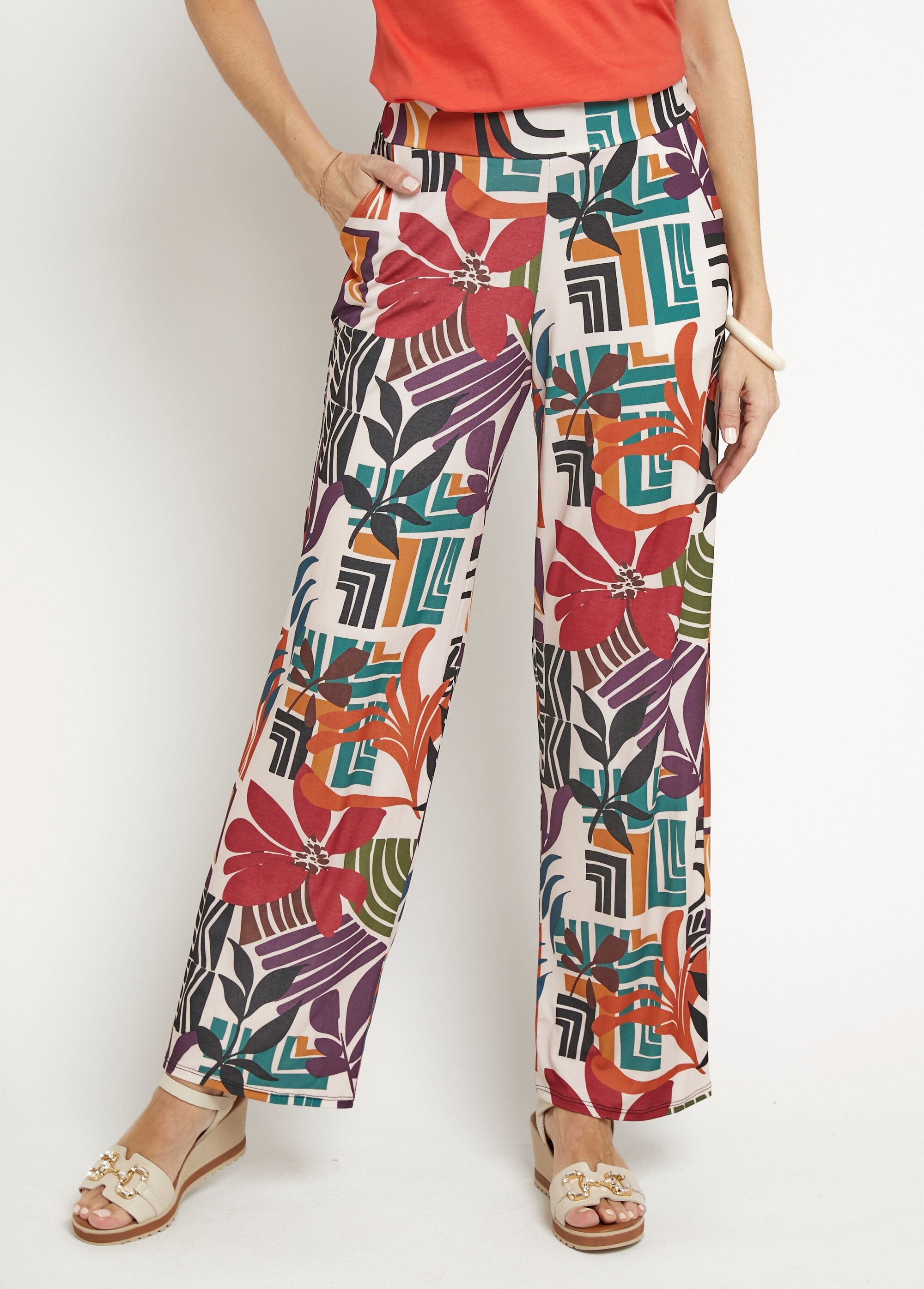 Pantalón_fluido_elástico,_estampado_floral_Estampado_beige_FA1_slim