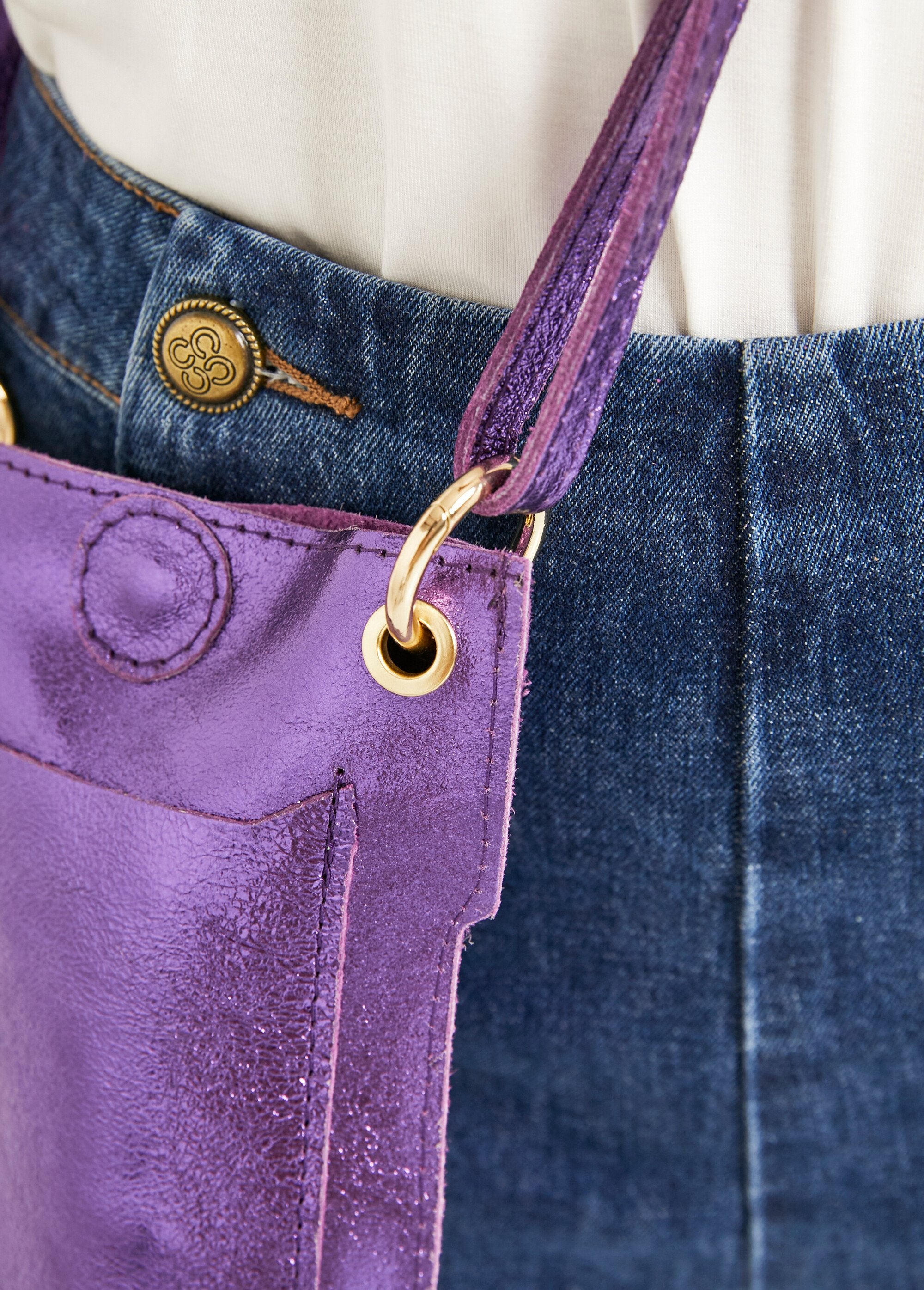 Funda_de_piel_metalizada_para_el_móvil_Púrpura_brillante_DE1_slim