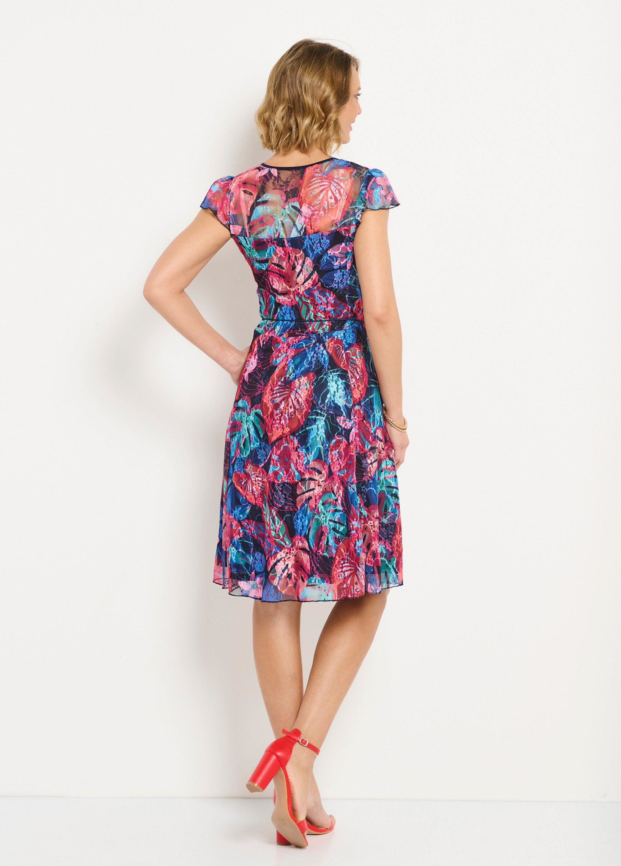 Vestido_corto_de_escote_en_V_con_encaje_estampado_Multicolor_DO1_slim