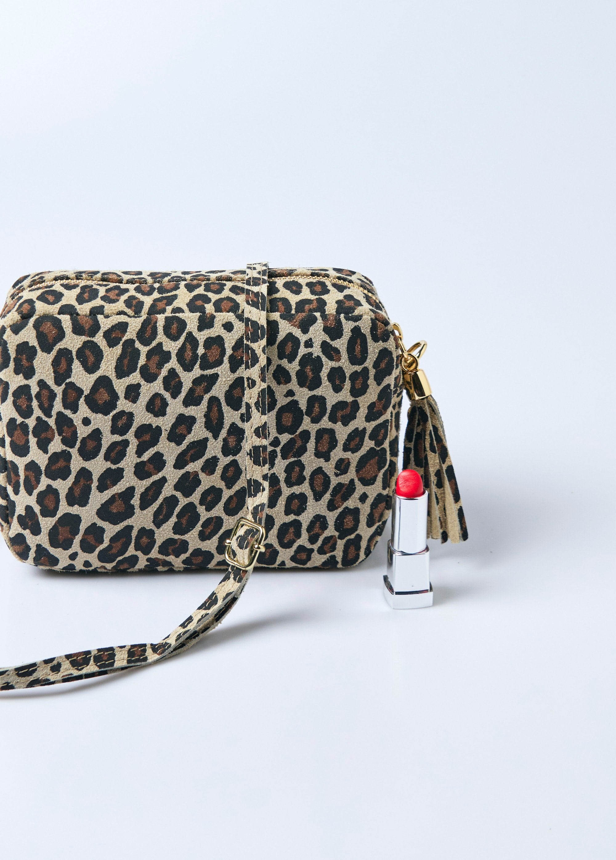 Bolso_de_hombro_de_piel_nobuk,_estampado_de_leopardo_Leopardo_beige_DE2_slim