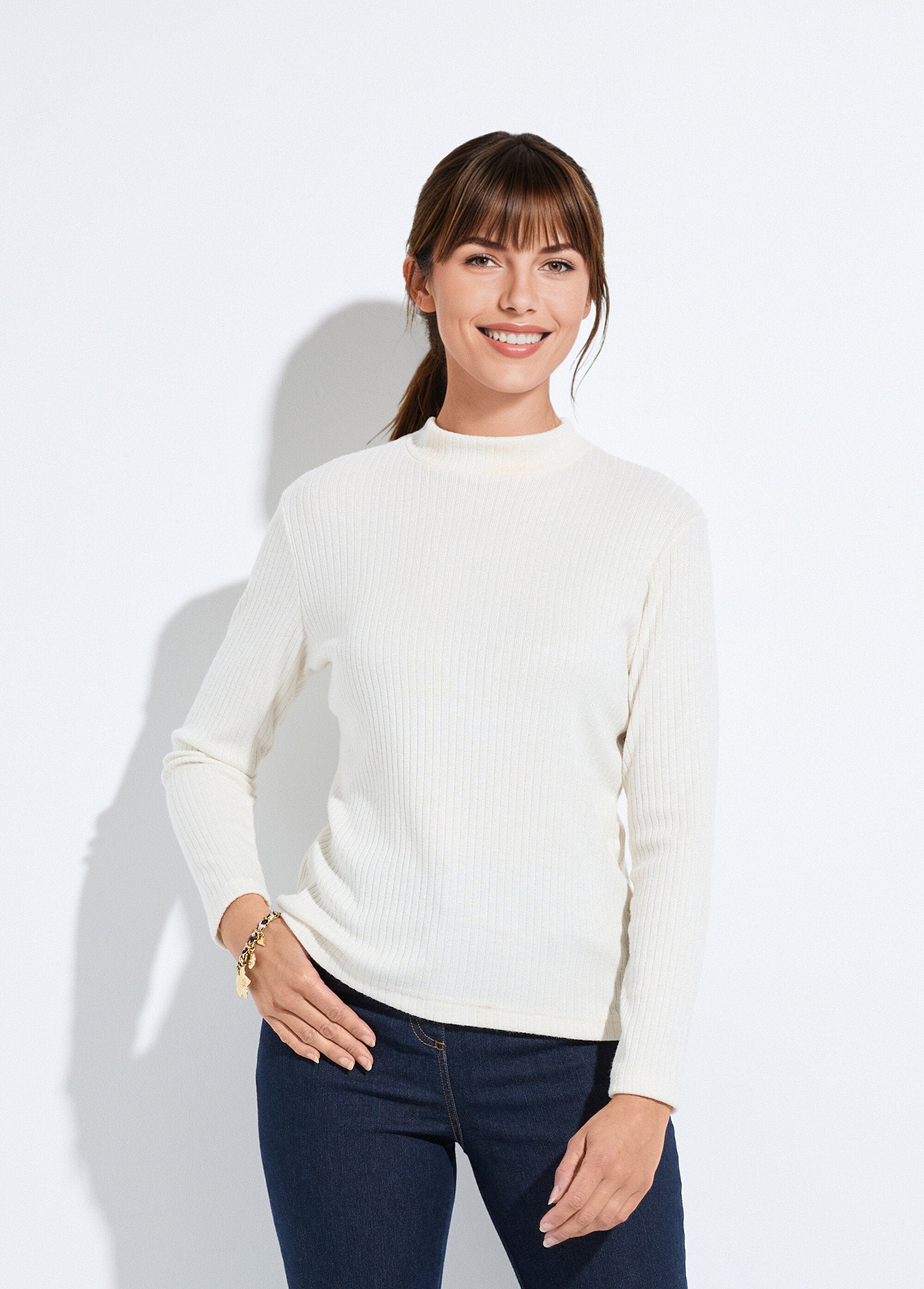 Camiseta de cuello alto y manga larga de punto acanalado Crudo | Afibel, image size:2000x2791