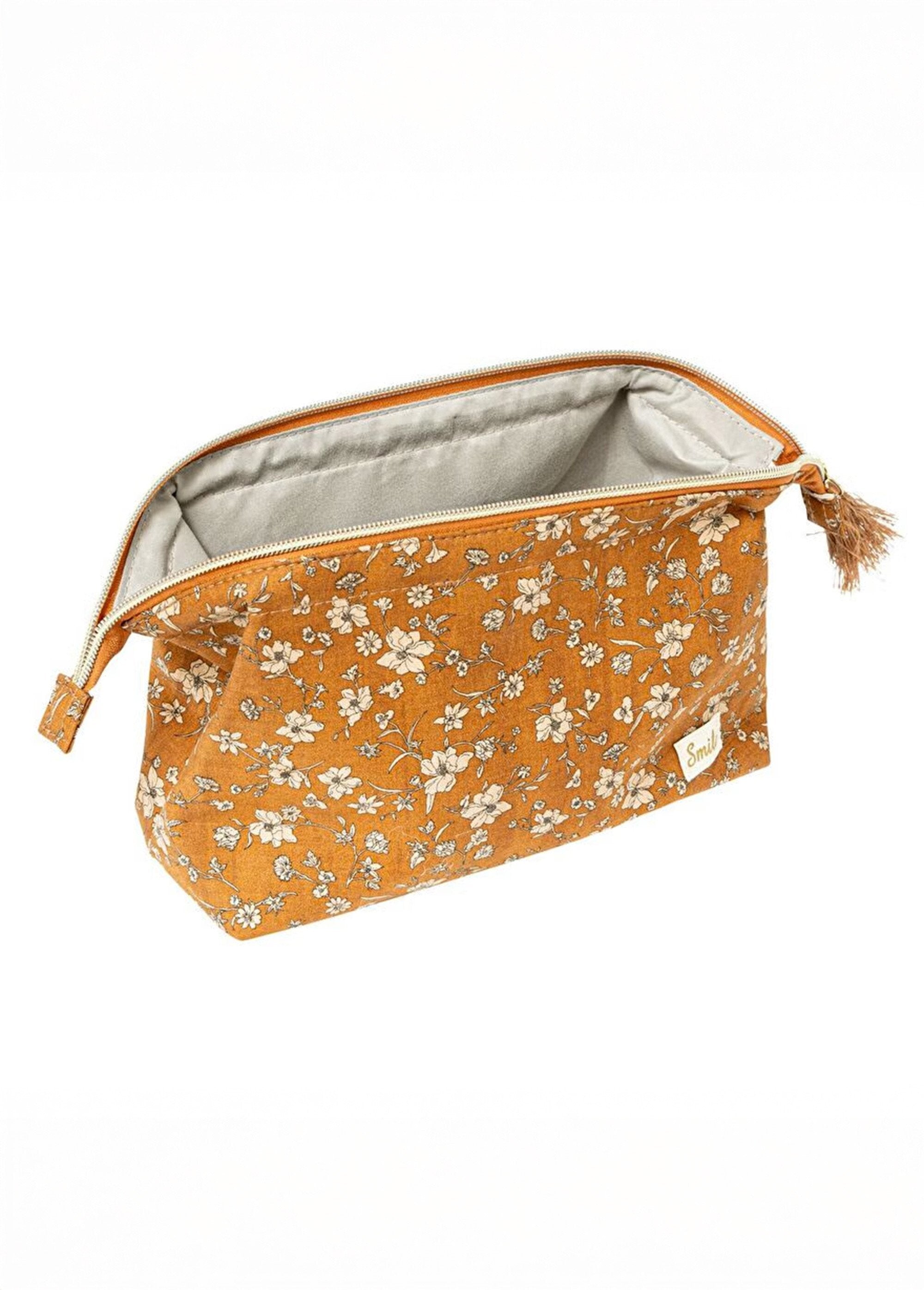 Neceser_con_amplia_apertura_AMARILLO_DE1_slim