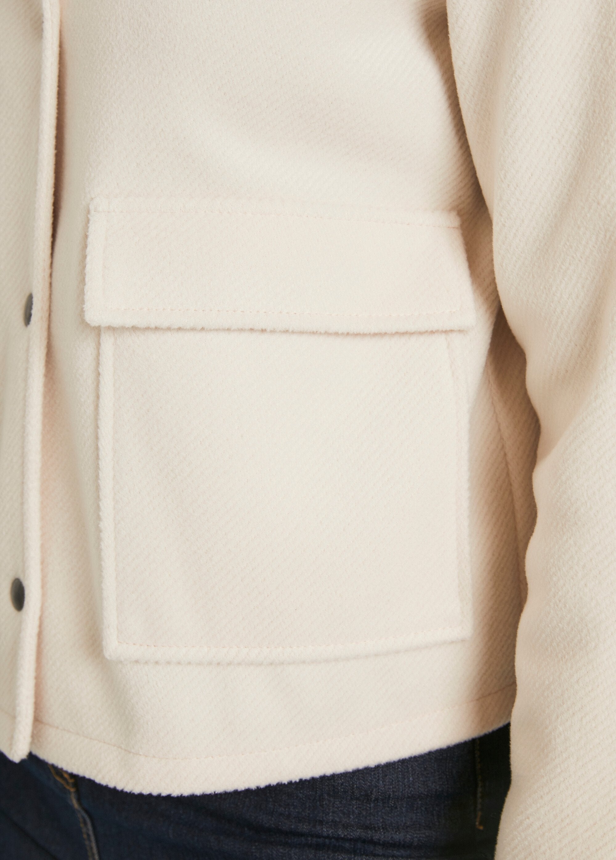 Chaqueta_de_aspecto_de_lana_prensada,_color_crudo_Crudo_DE3_slim