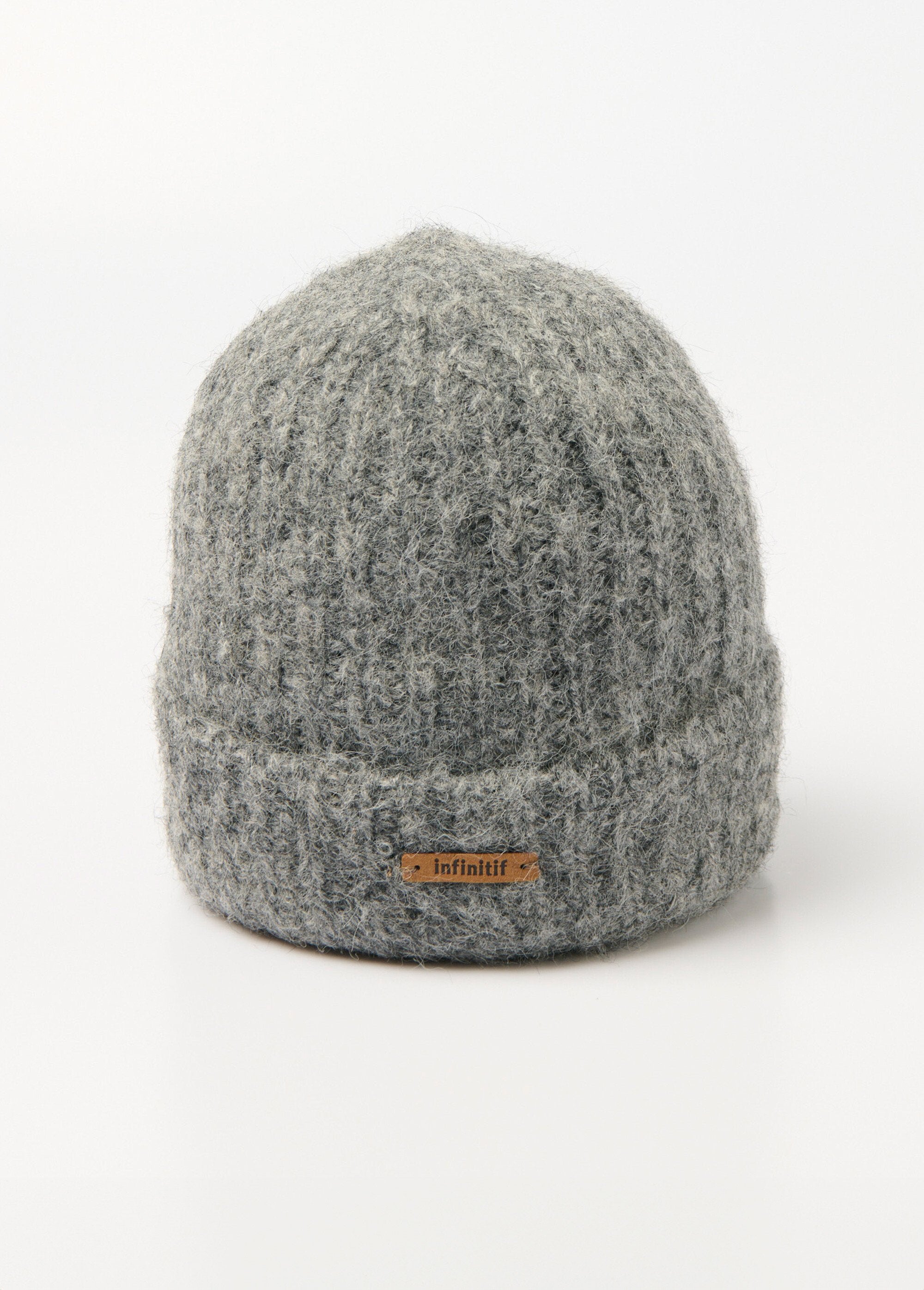 Gorro_de_lana_cálido_con_interior_de_forro_polar_Gris_FA1_slim