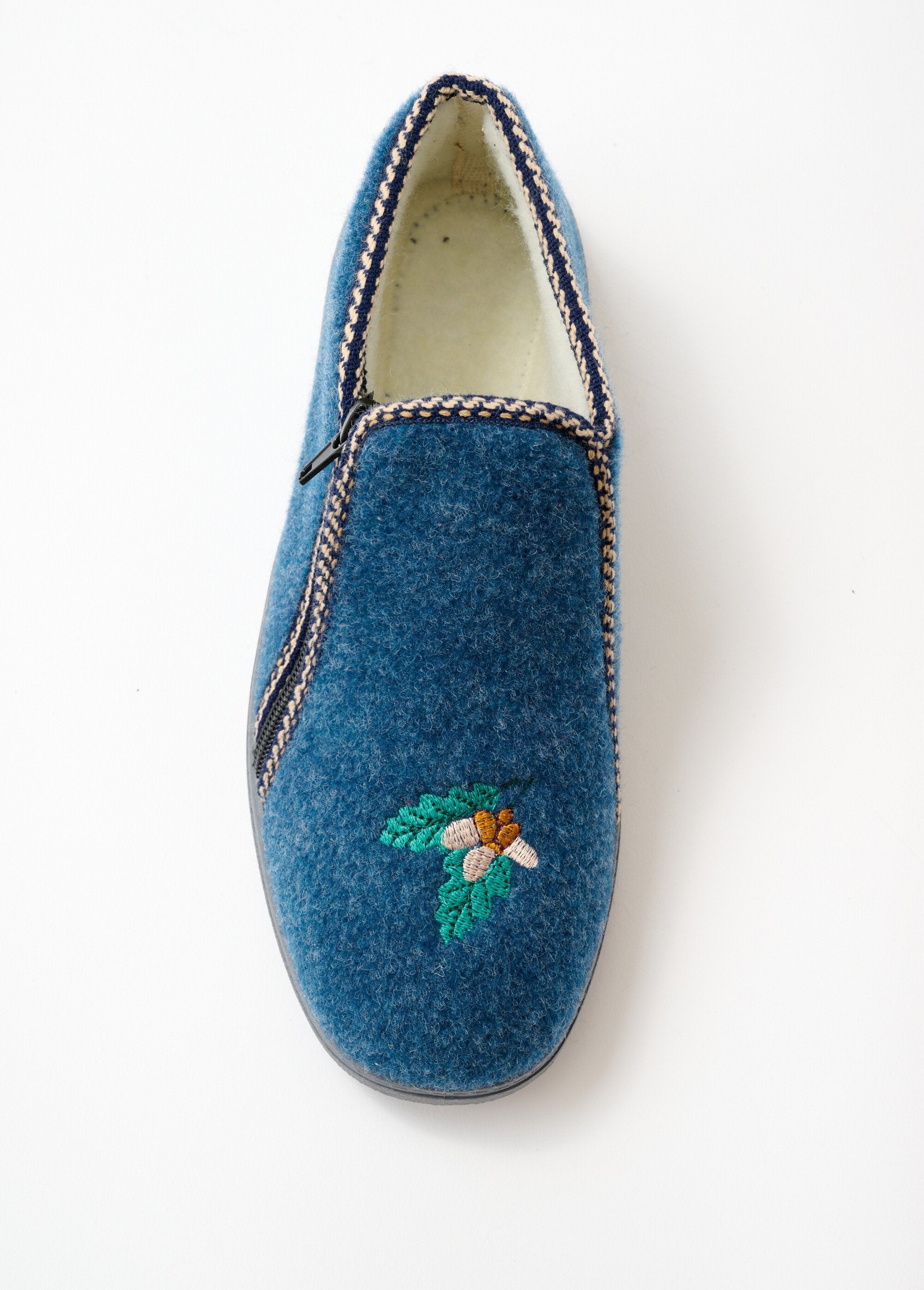 Pantuflas_altas_anchas_bordadas_vaqueros_azules_OV1_slim