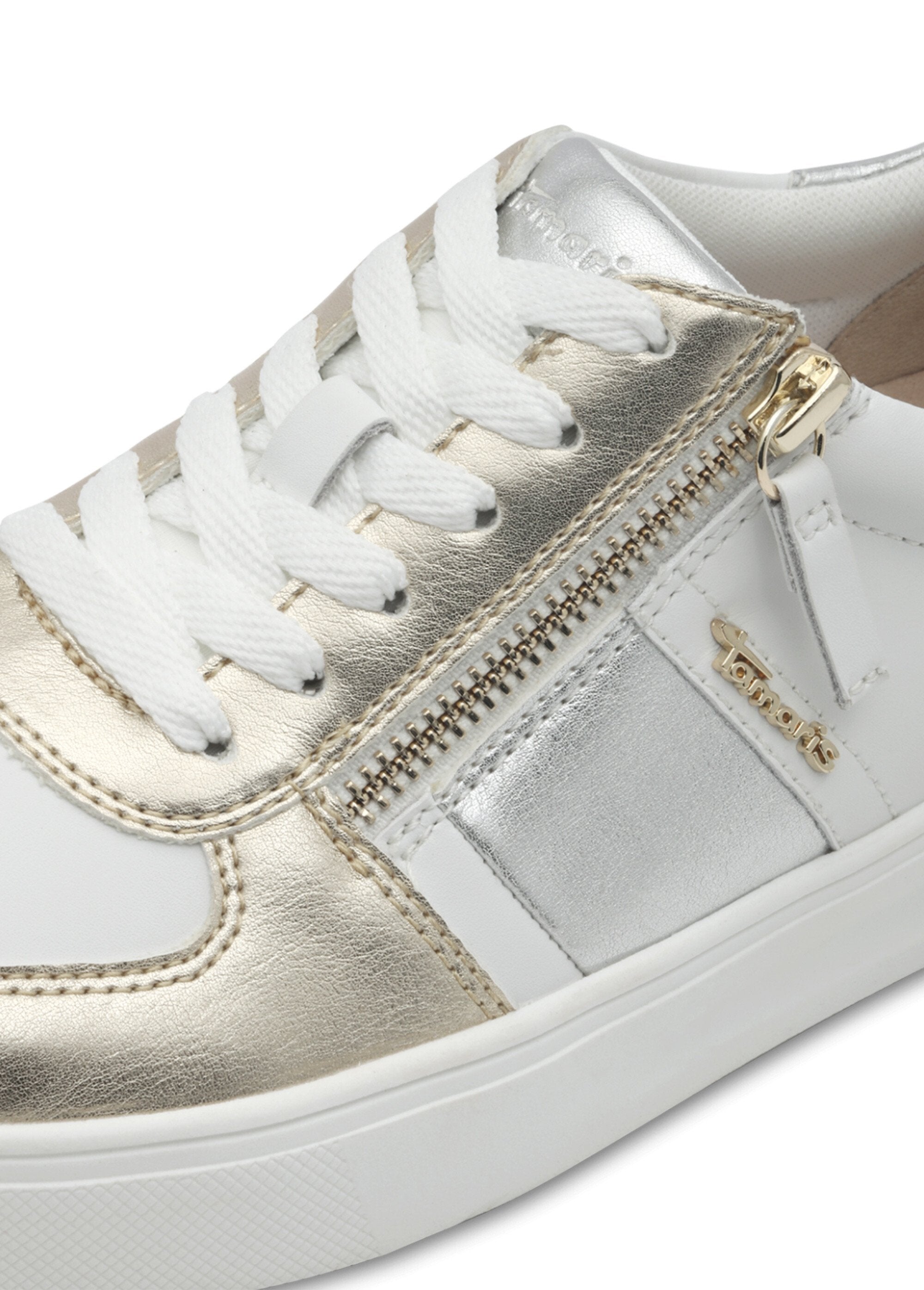 Zapatillas_multimaterial_con_suela_gruesa_y_cremallera_Plata_dorada_DE1_slim
