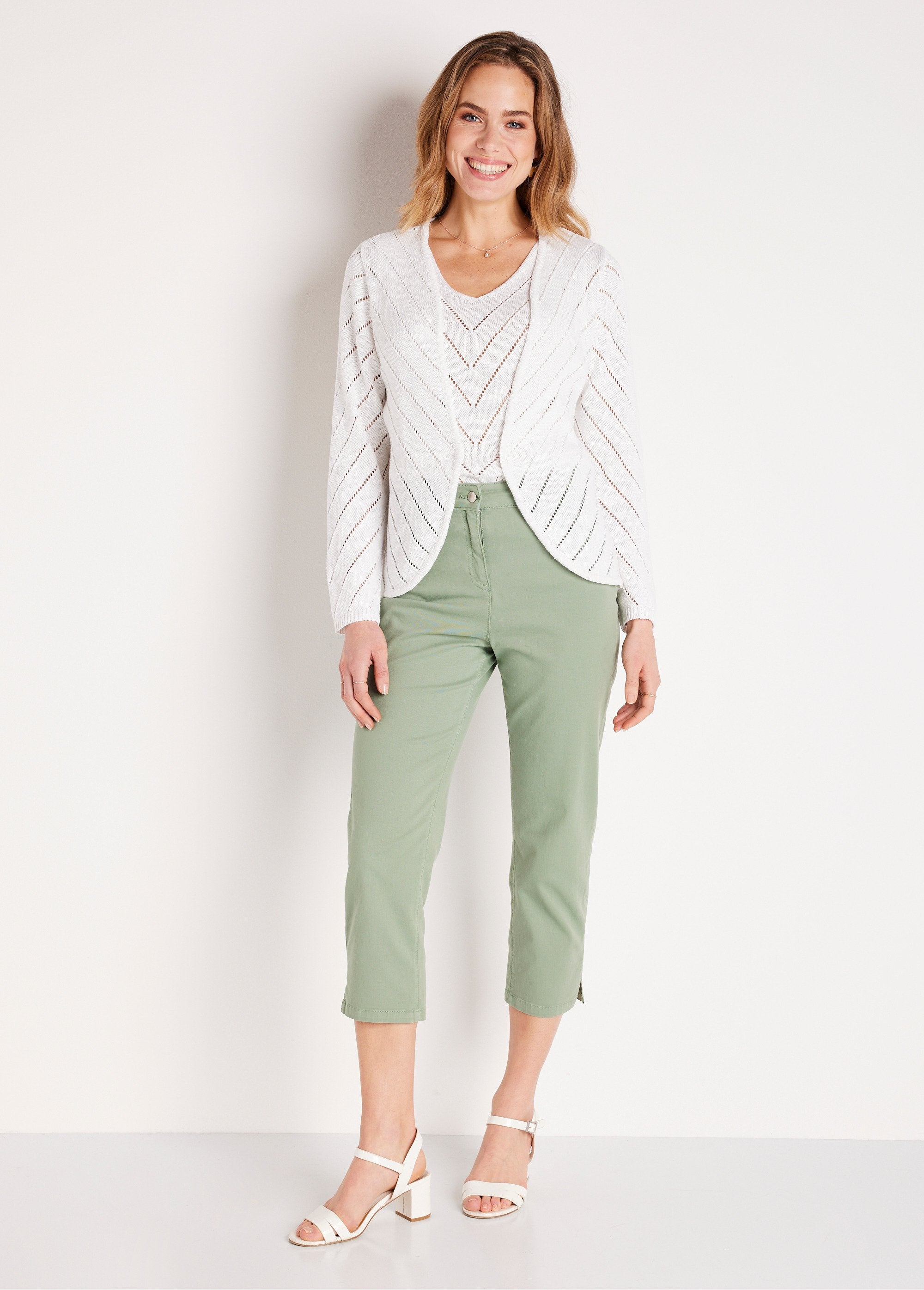 Chaleco_bolero_de_algodón_fino_calado_Blanco,_Blanca_SF1_slim