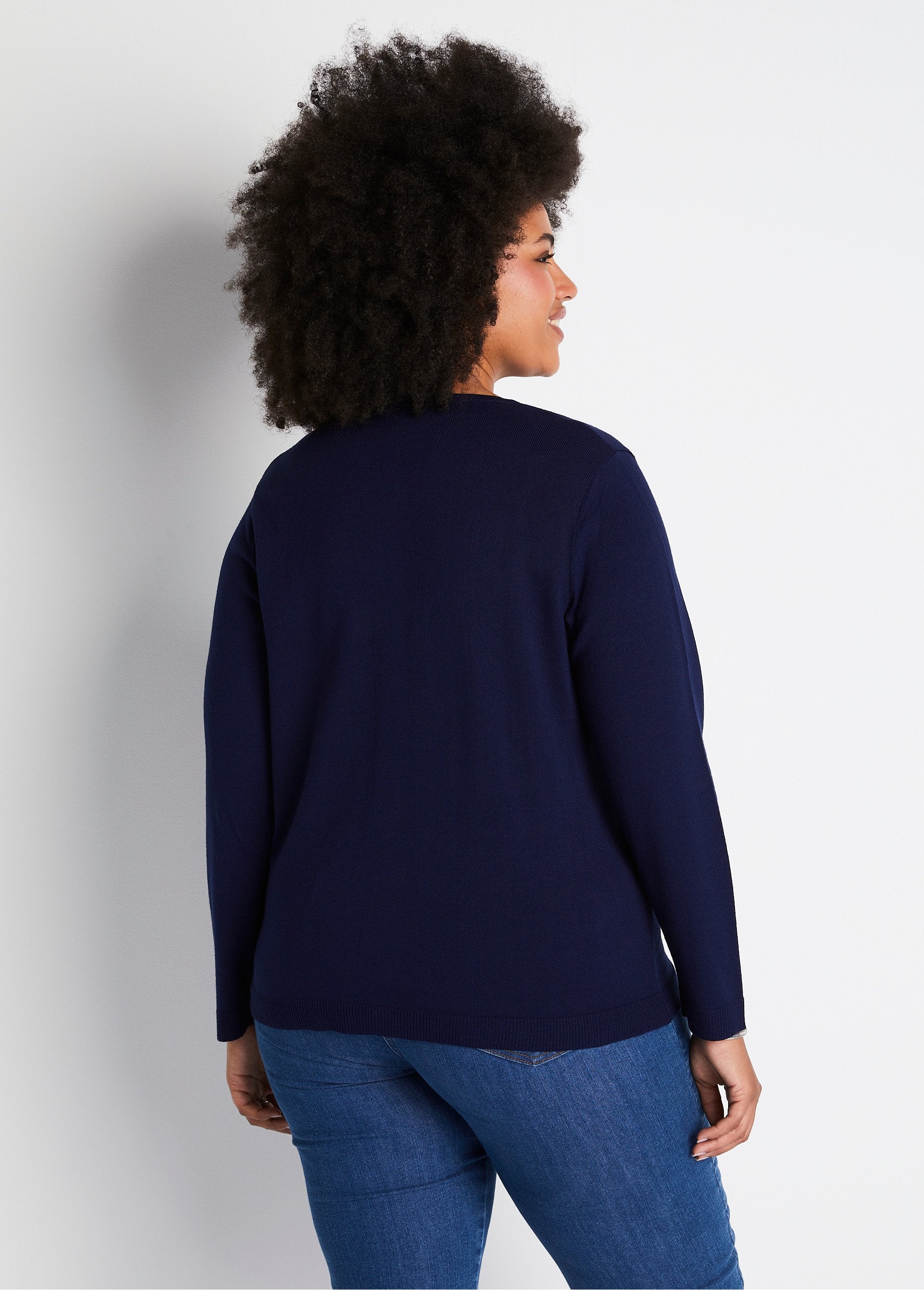 Chaleco_cardigan_corto_liso_con_botones_Marina_DO1_curvy