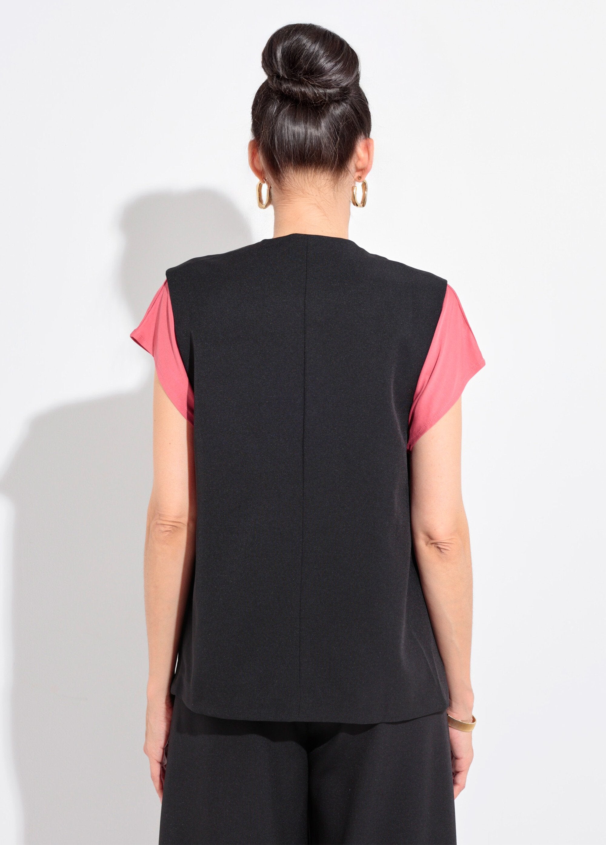 Chaleco_de_traje_sin_mangas_con_botones_laterales_Negro_DO1_slim