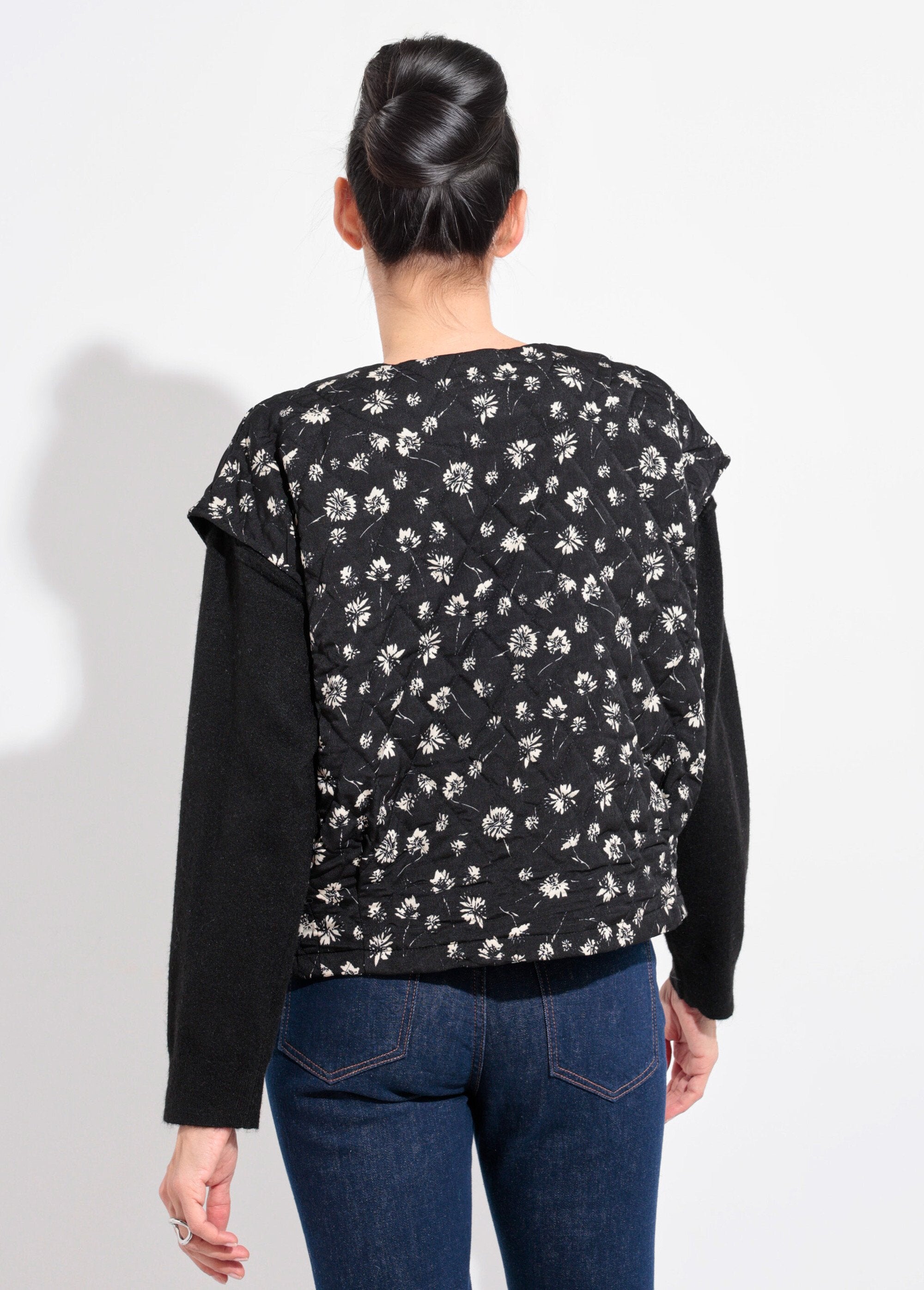 Chaleco_acolchado_sin_mangas_con_costuras_Negro_DO1_slim