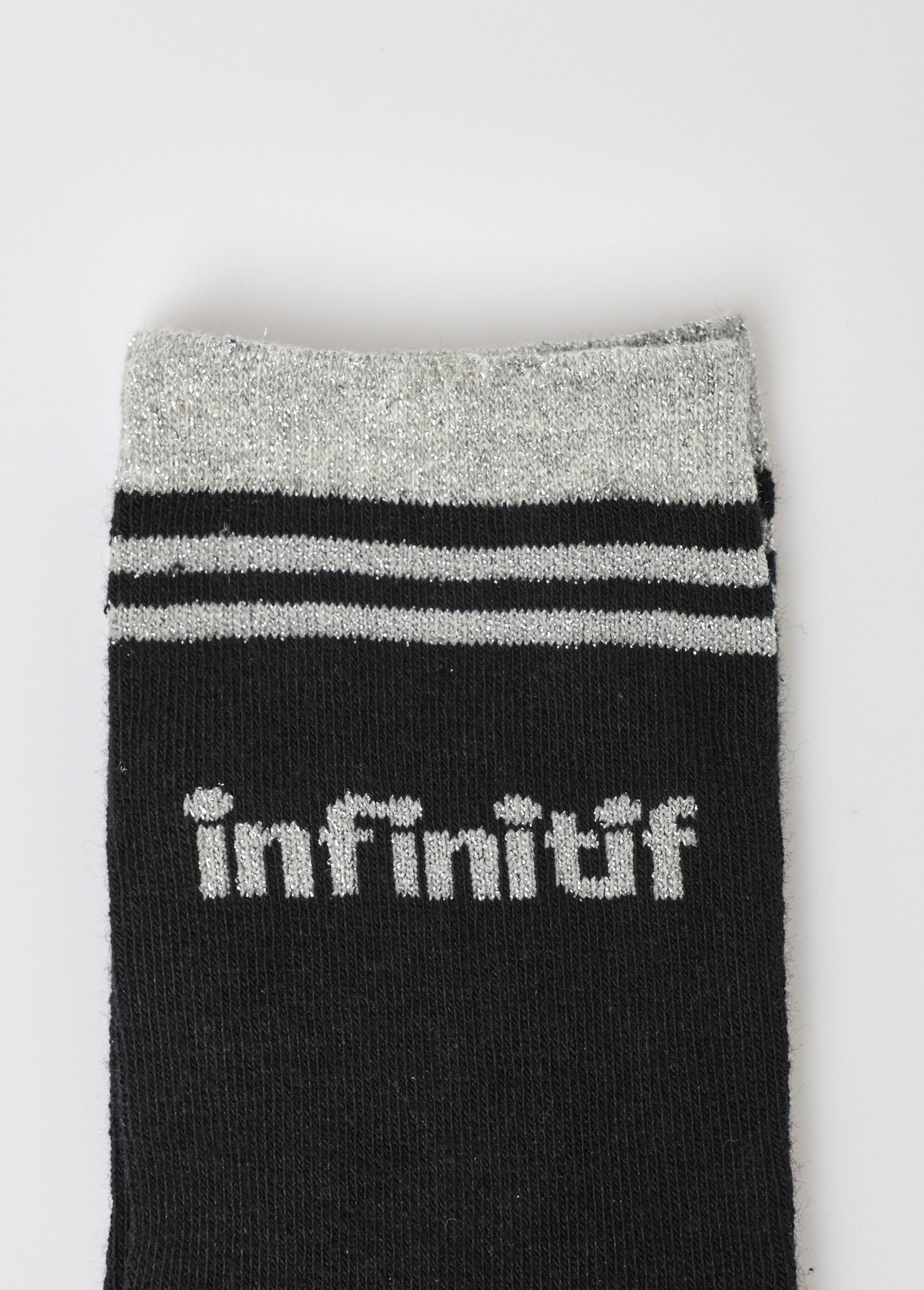 Pack_de_3_calcetines_con_logo_metalizado_Negro_a_juego_DE2_slim