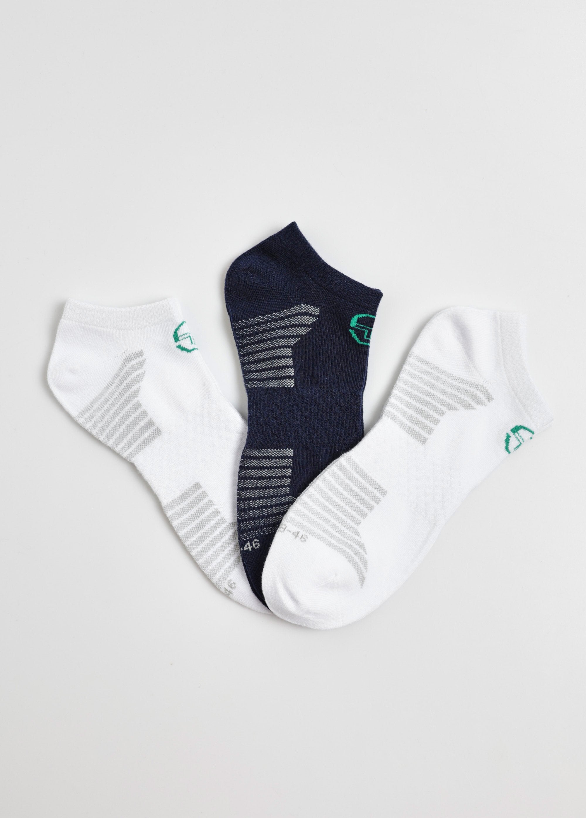 Pack_de_3_calcetines_pequeños_estampados_Azul_surtido_FA1_slim