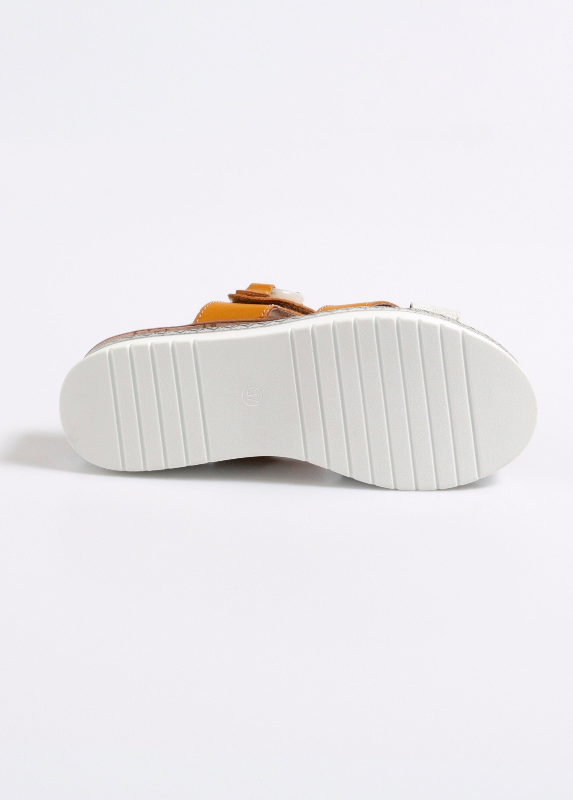 Mules_semelle_compensée_et_effet_python_Jaune_UN1_slim
