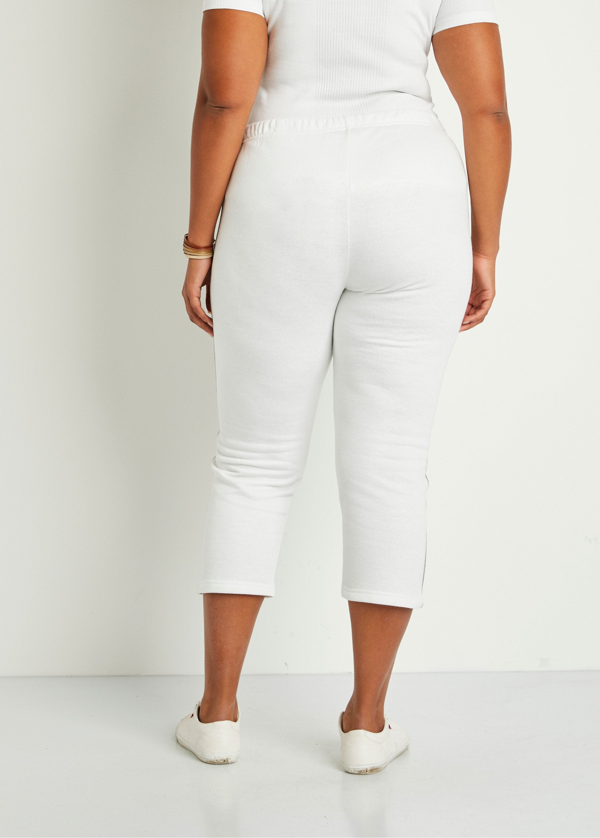 Pantalones_cortos_de_estar_por_casa_con_rayas_laterales_Blanco,_Blanca_DO1_curvy