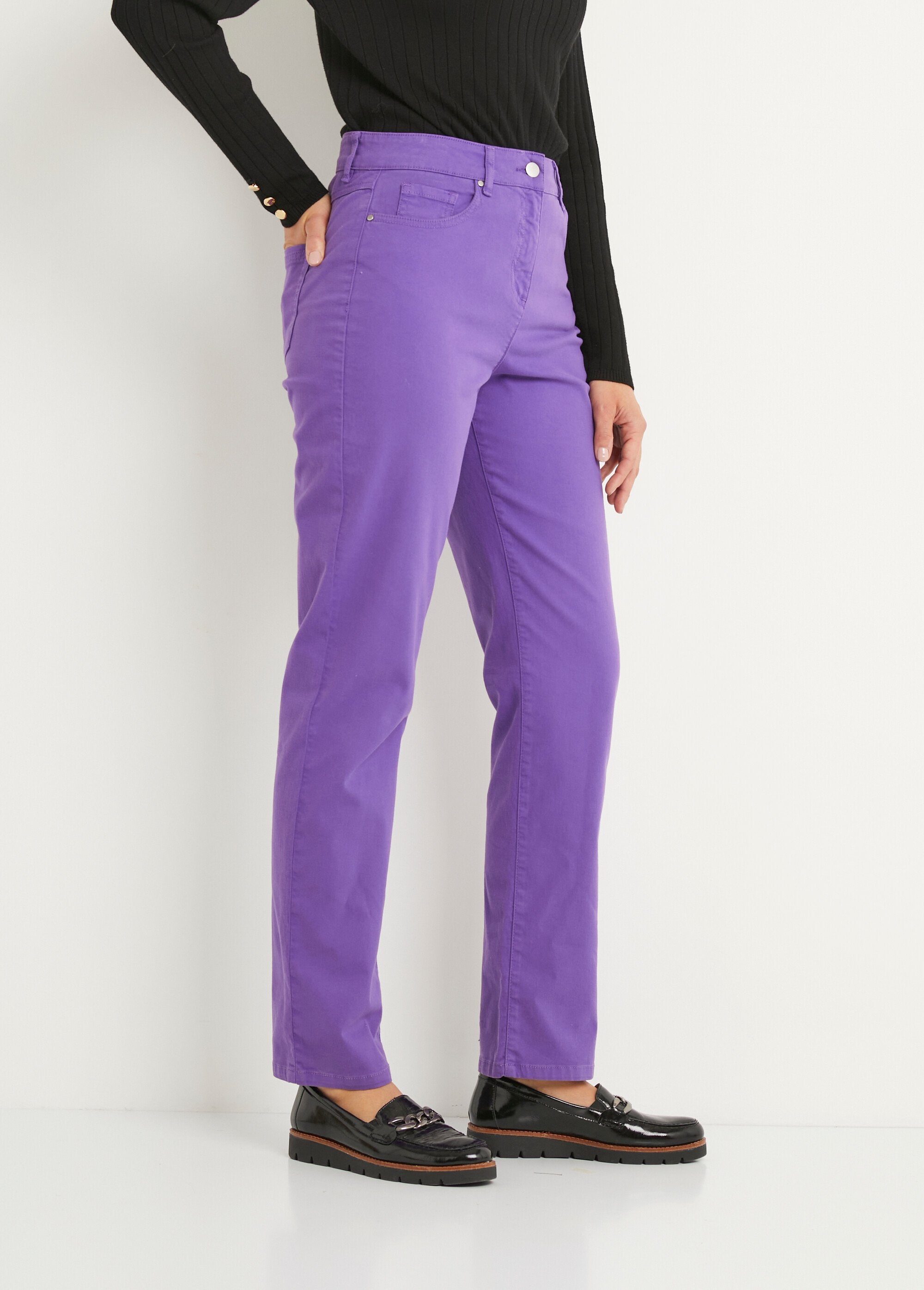 Pantalón_5_bolsillos_recto_de_algodón_elástico_Violet_DR1_slim