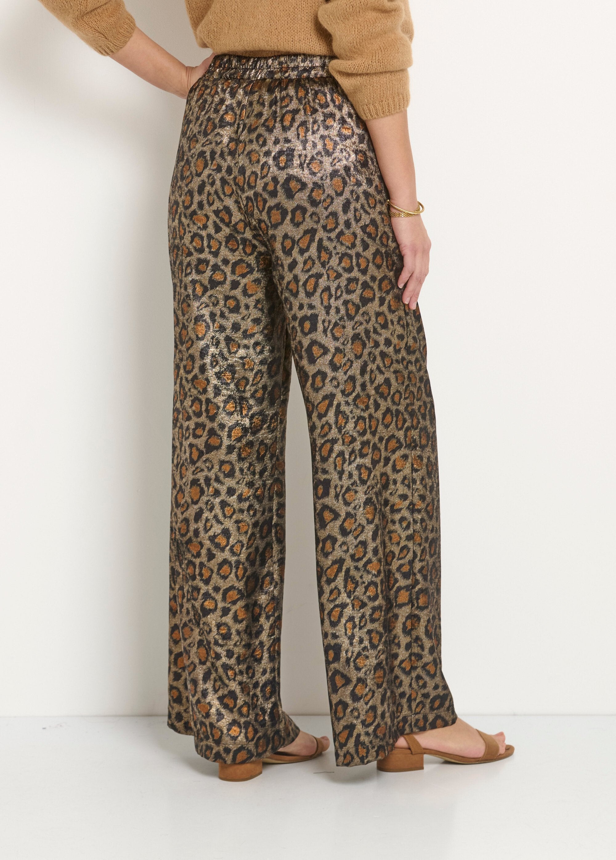 Pantalones_anchos_con_estampado_de_leopardo_Leopardo_DO1_slim