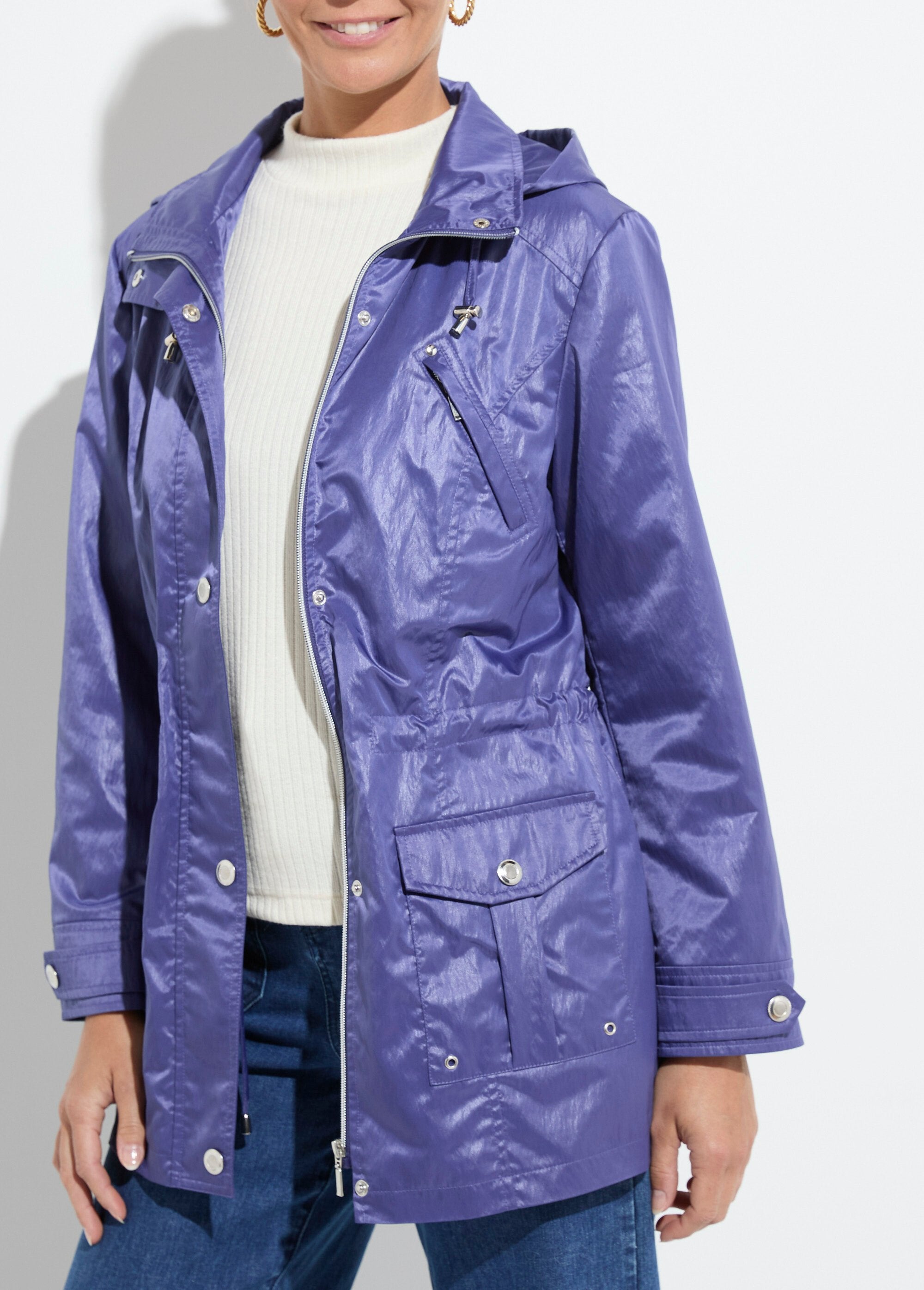 Parka_con_cremallera_y_botones_automáticos_Índigo_DE1_slim