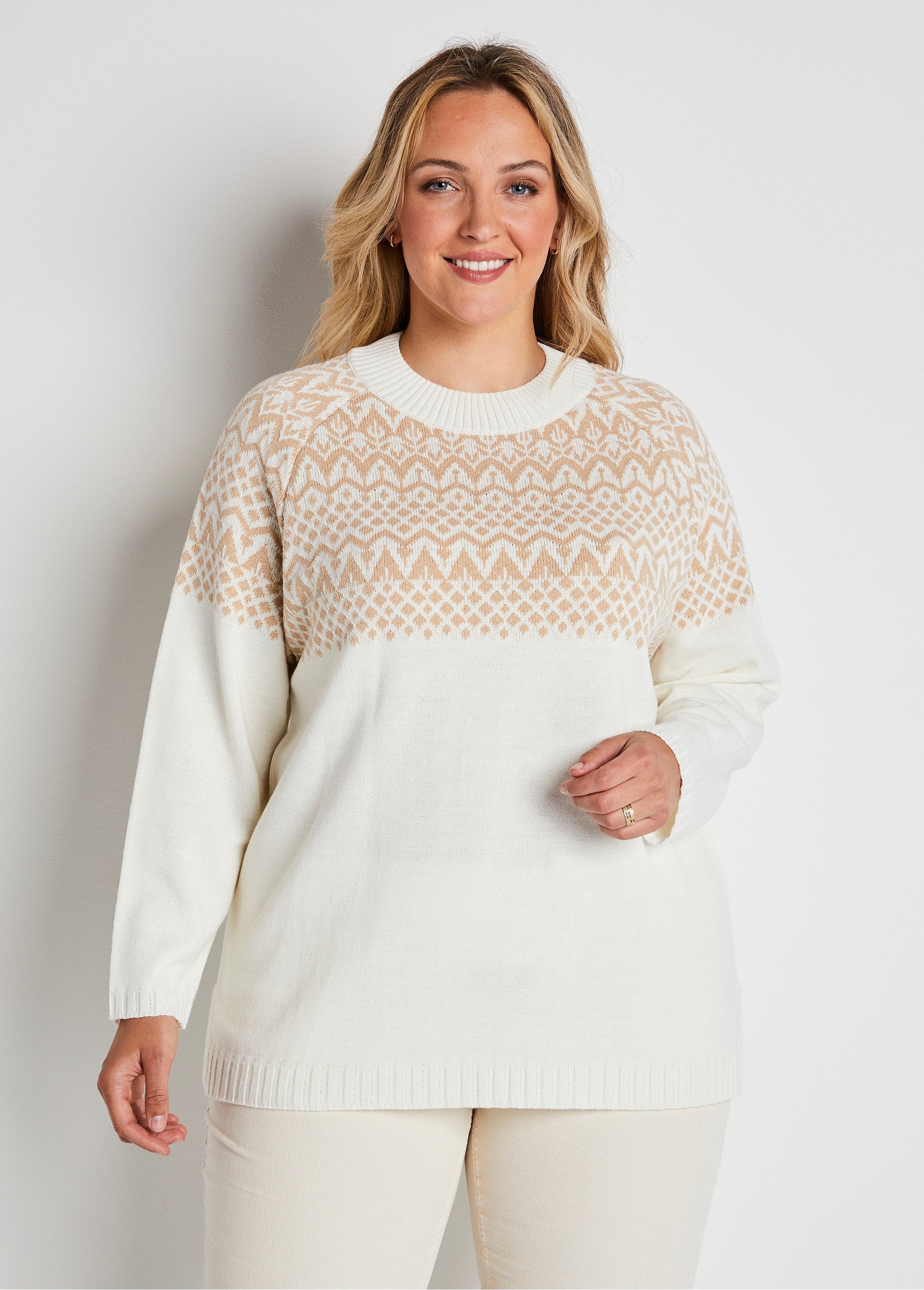 Jersey_túnica_de_punto_jacquard_Crudo_y_beige_FA1_curvy