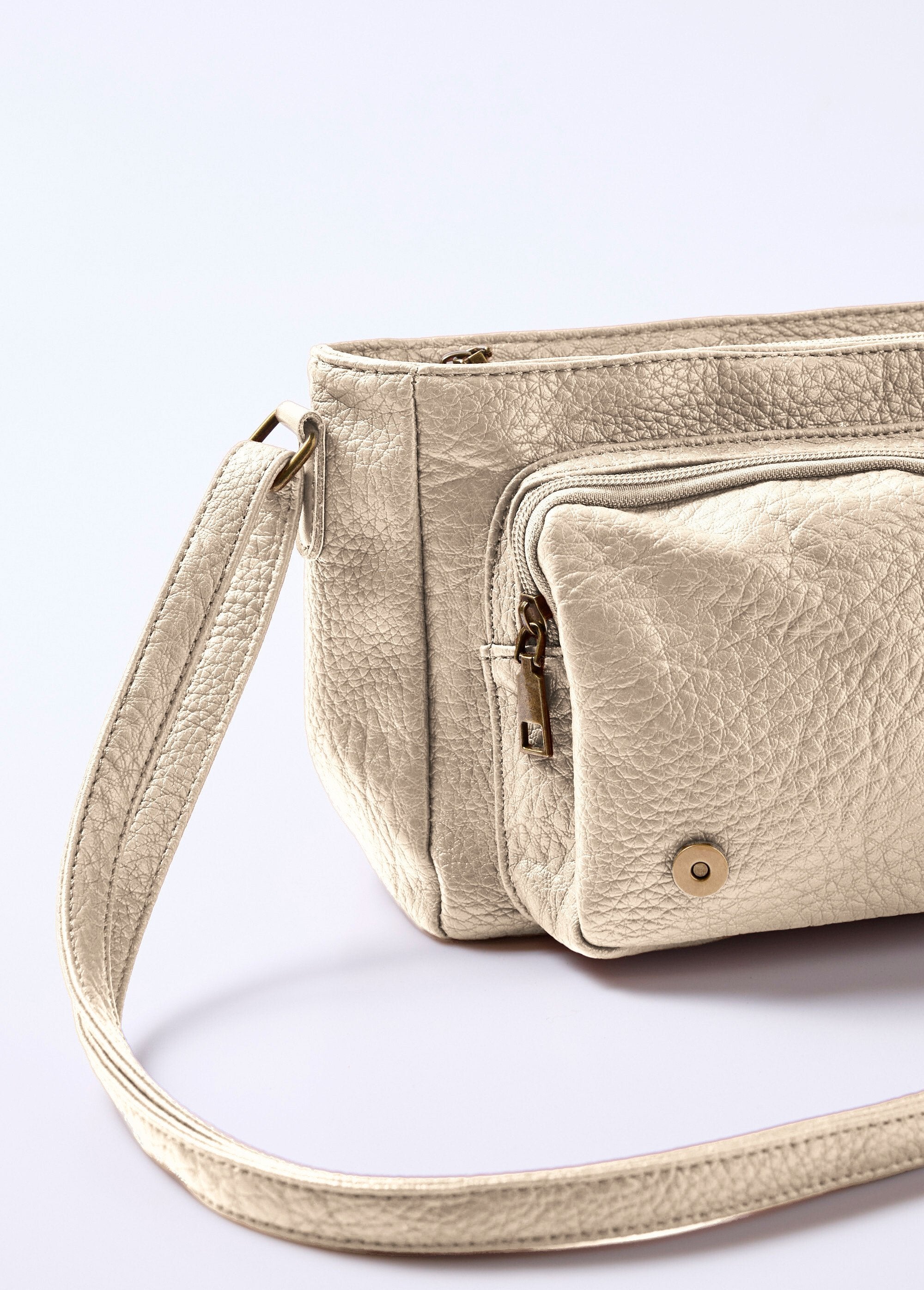 Bolso_tipo_cartera_de_piel_sintética_con_bandolera_Dorado_DE2_slim