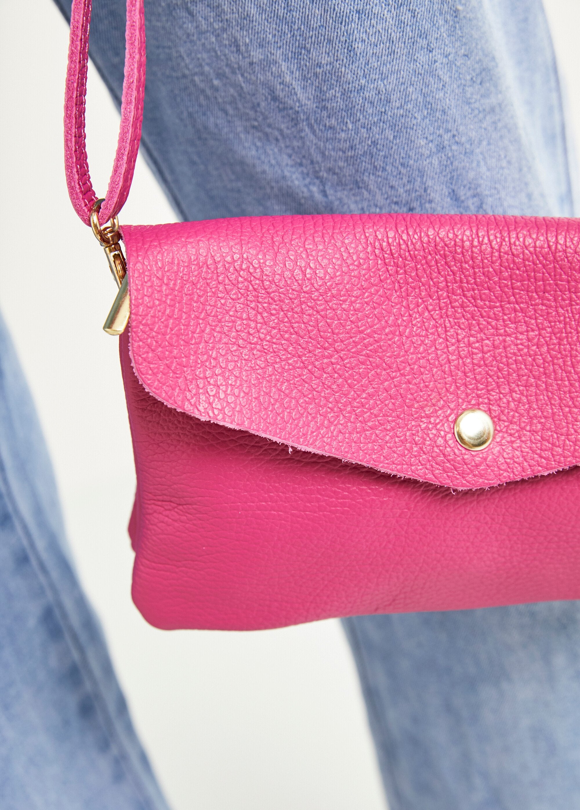 Bolso_de_piel_granulada_Magenta_fuchsia_DE1_slim