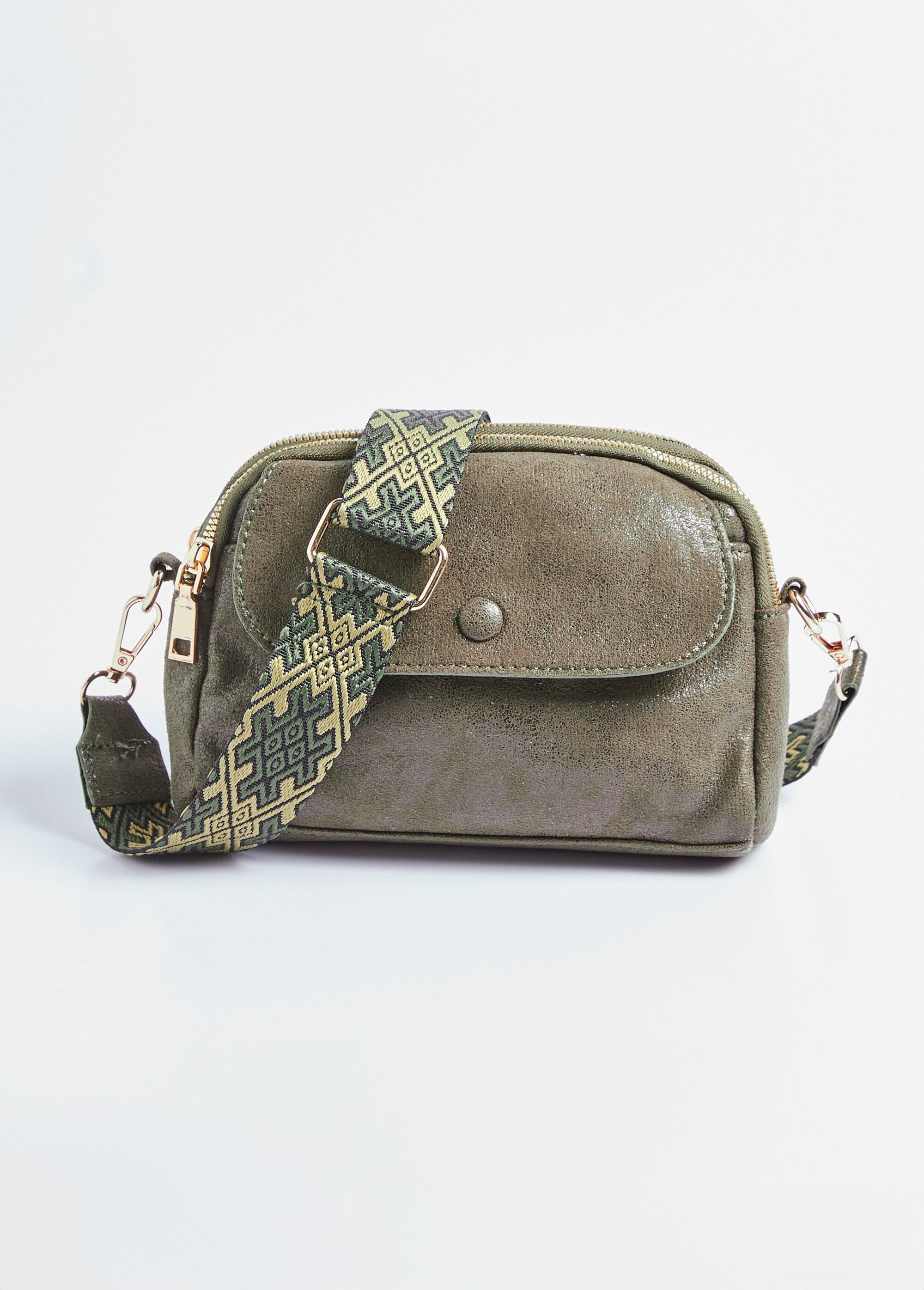 Bolso_de_piel_sintética_metalizada_con_bandolera_Caqui_FA2_slim