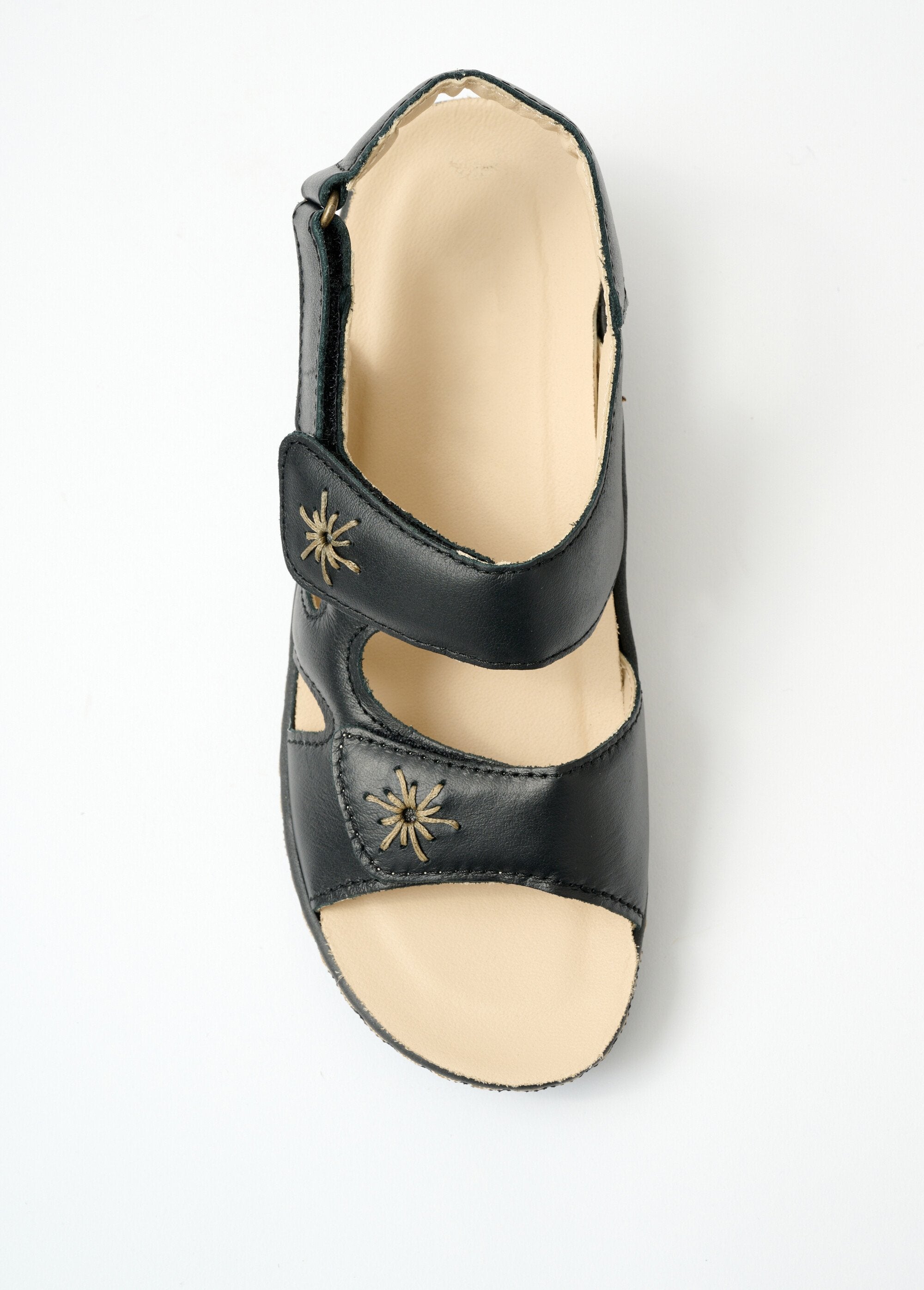 Sandalias_anchas_de_piel_bordadas_Negro_OV1_slim