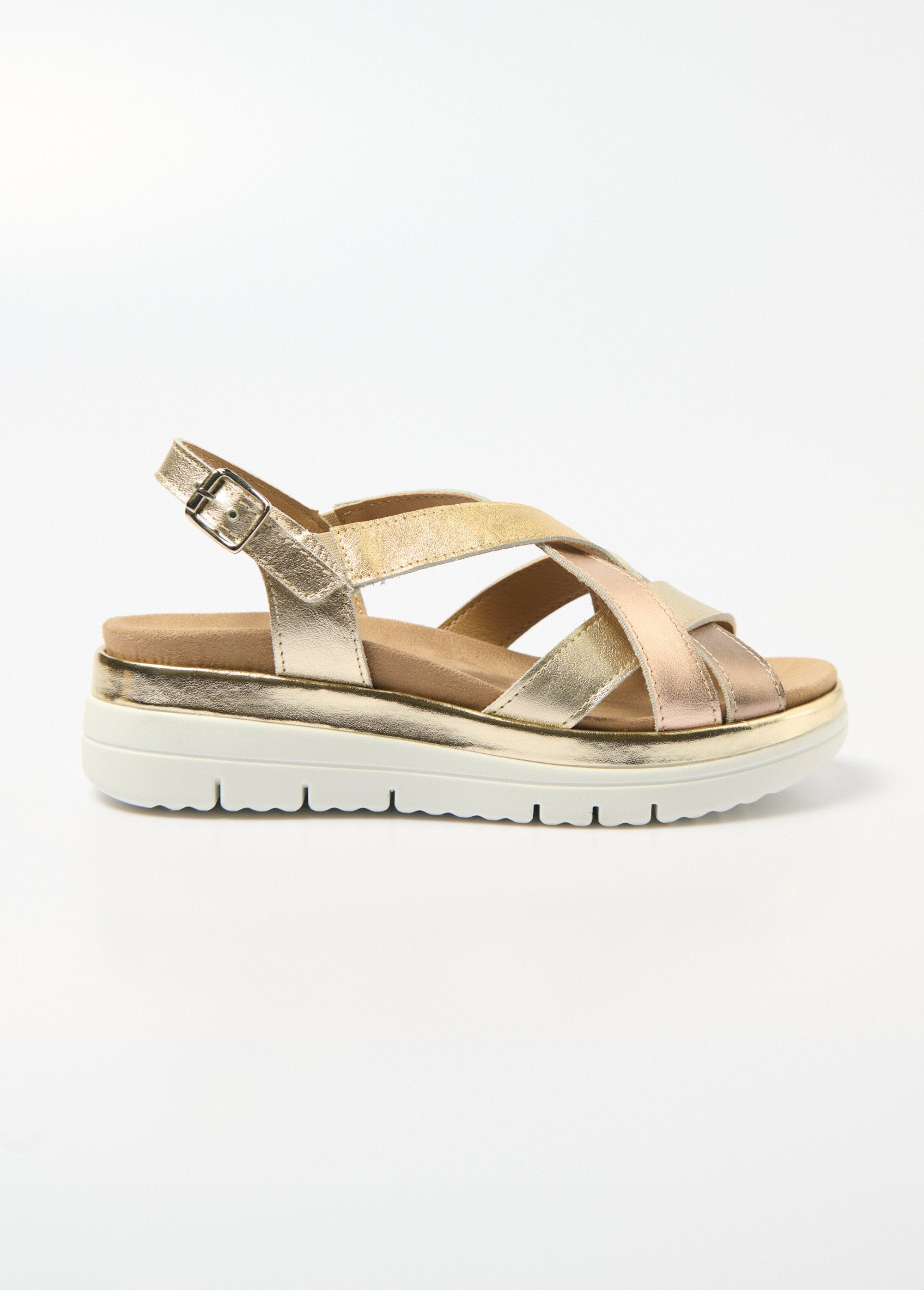 Sandalias_cuña_multitiras_ancho_ancho_Oro_y_bronce_DR1_slim