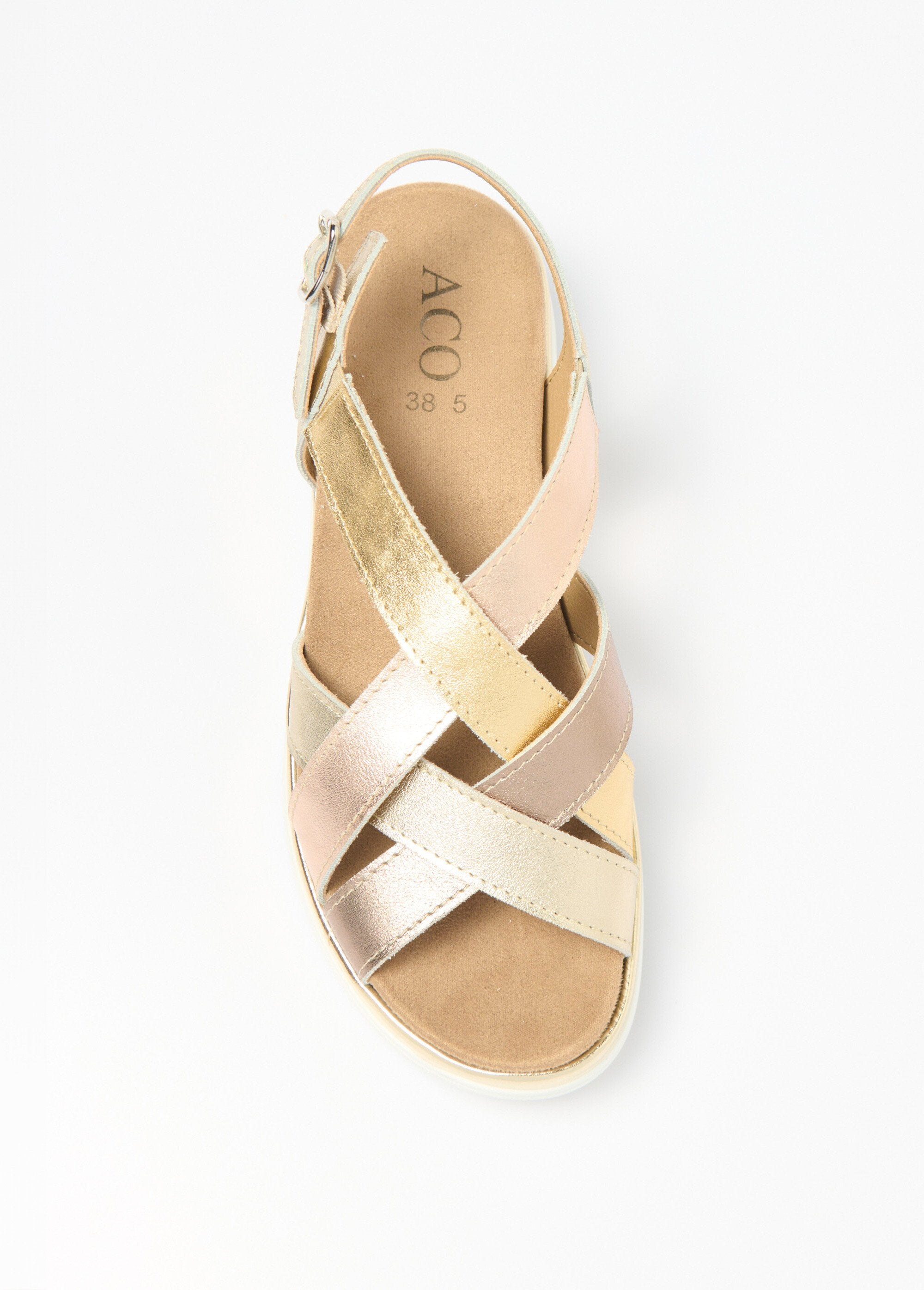 Sandalias_cuña_multitiras_ancho_ancho_Oro_y_bronce_OV1_slim