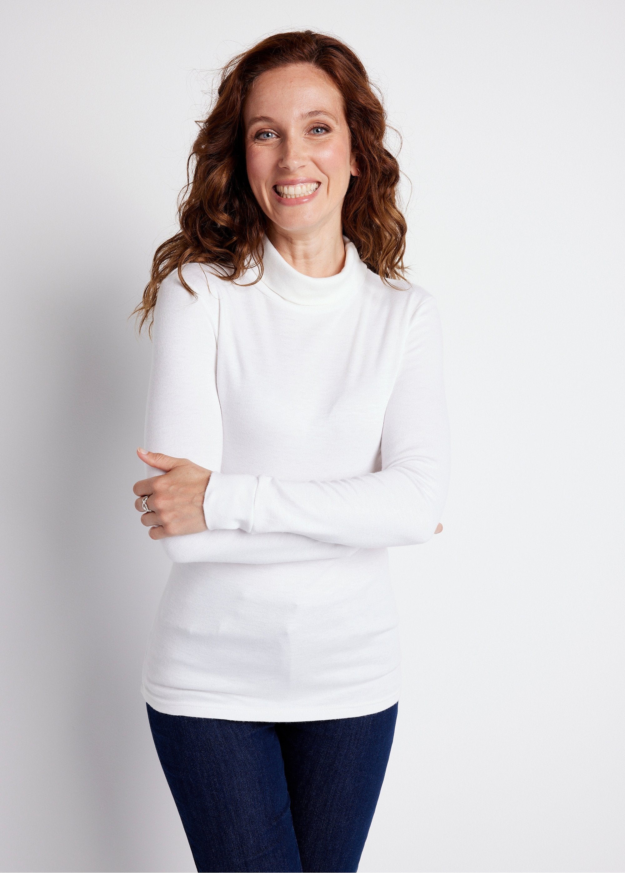 Cálida_camiseta_interior_de_punto_interlock_liso_con_cuello_alto_Blanco,_Blanca_FA2_slim