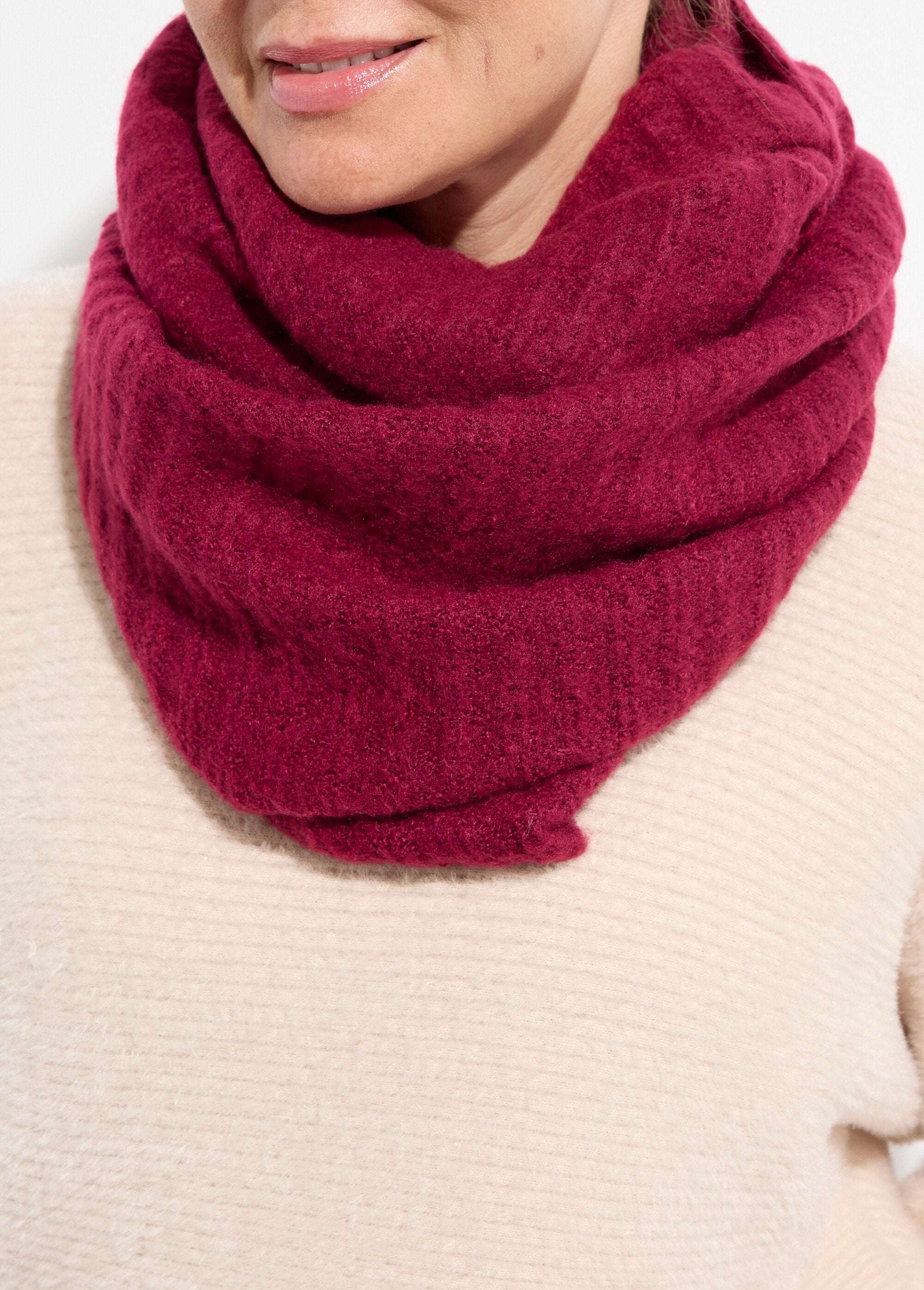Calentador_de_cuello_tipo_snood_en_punto_esponjoso_Burdeos_DE1_slim