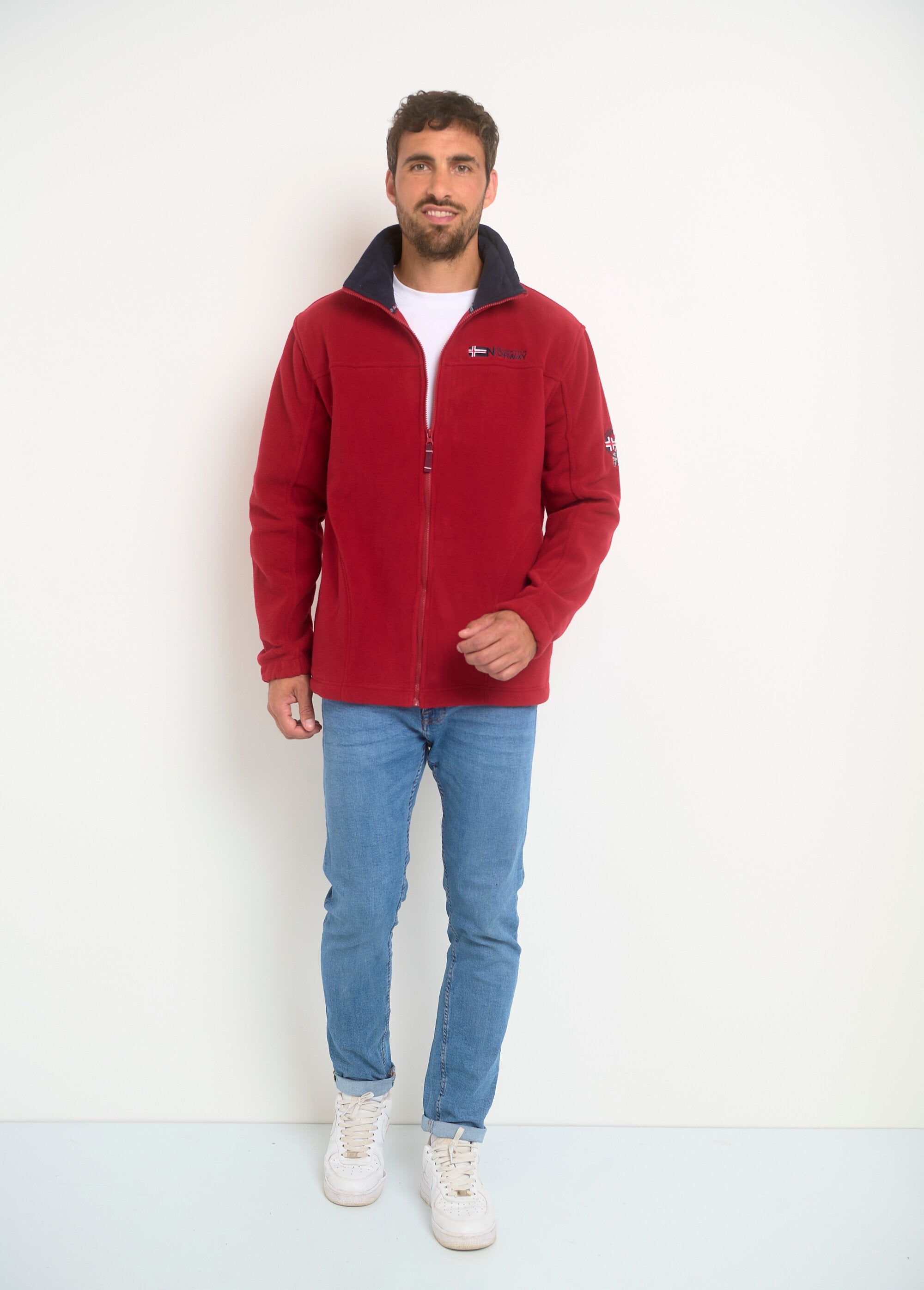 Chaqueta_con_capucha_polar_retráctil_Rojo_SF1_slim